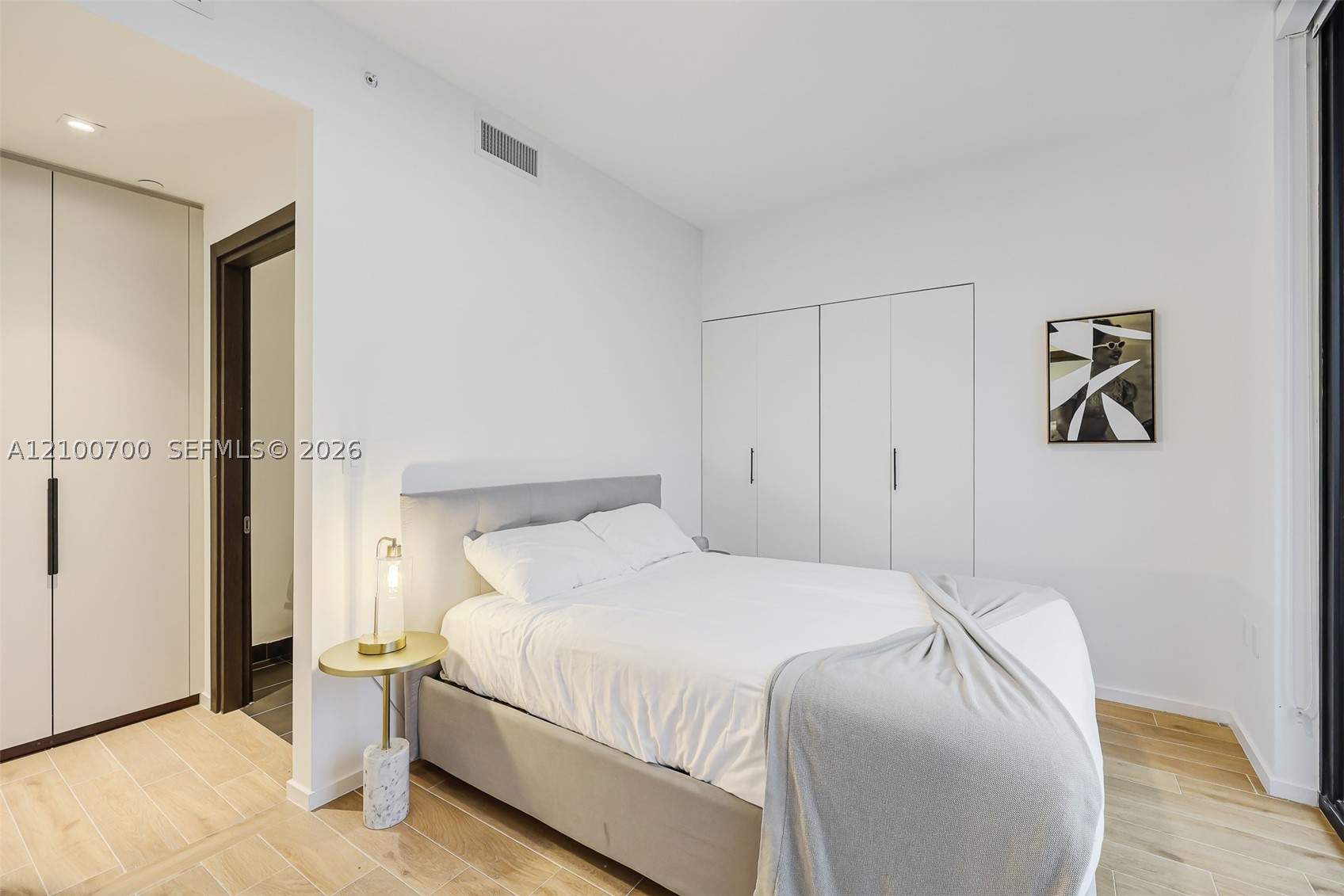 398 NE 5th St #3718-3719, Miami FL 33132