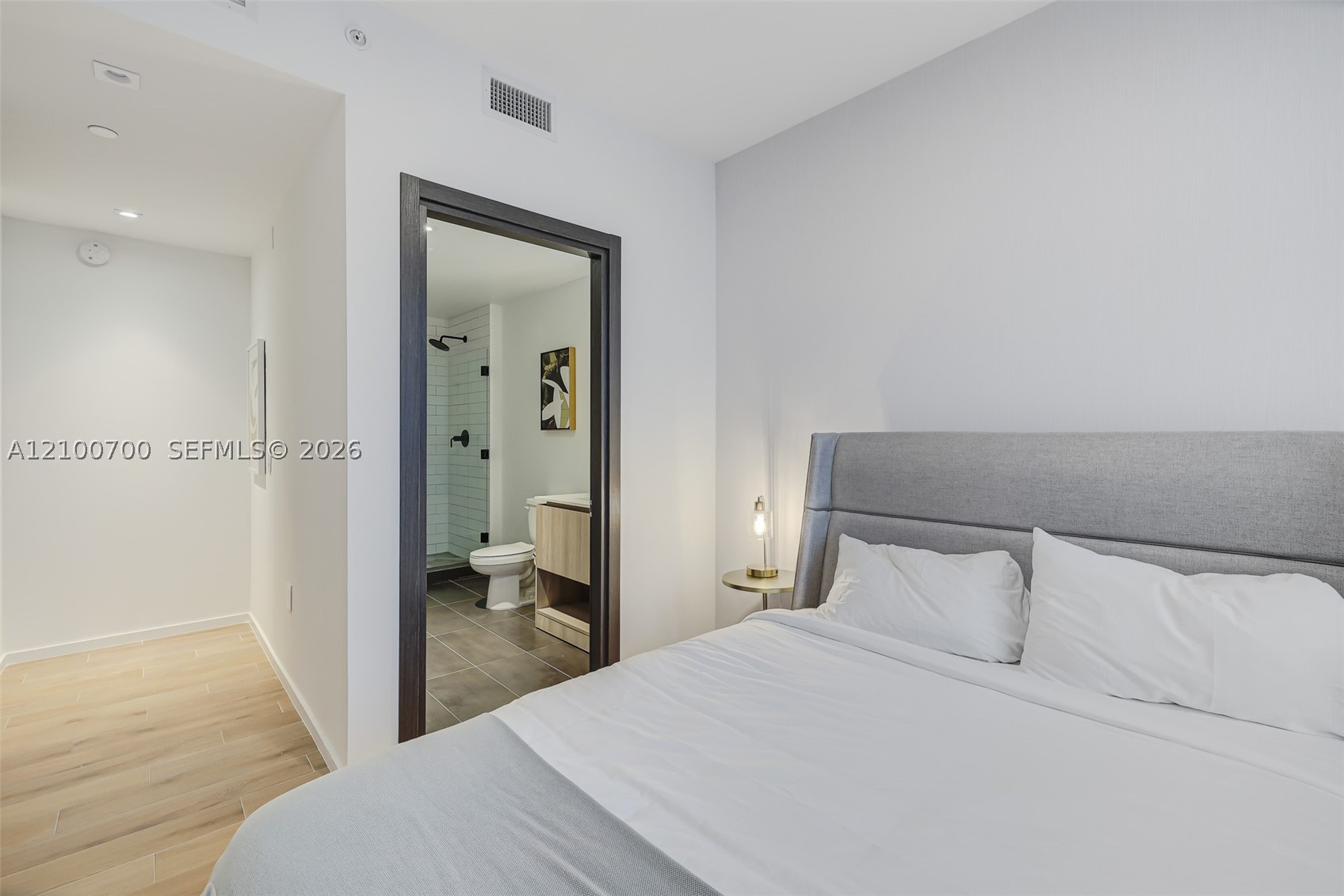 398 NE 5th St #3718-3719, Miami FL 33132