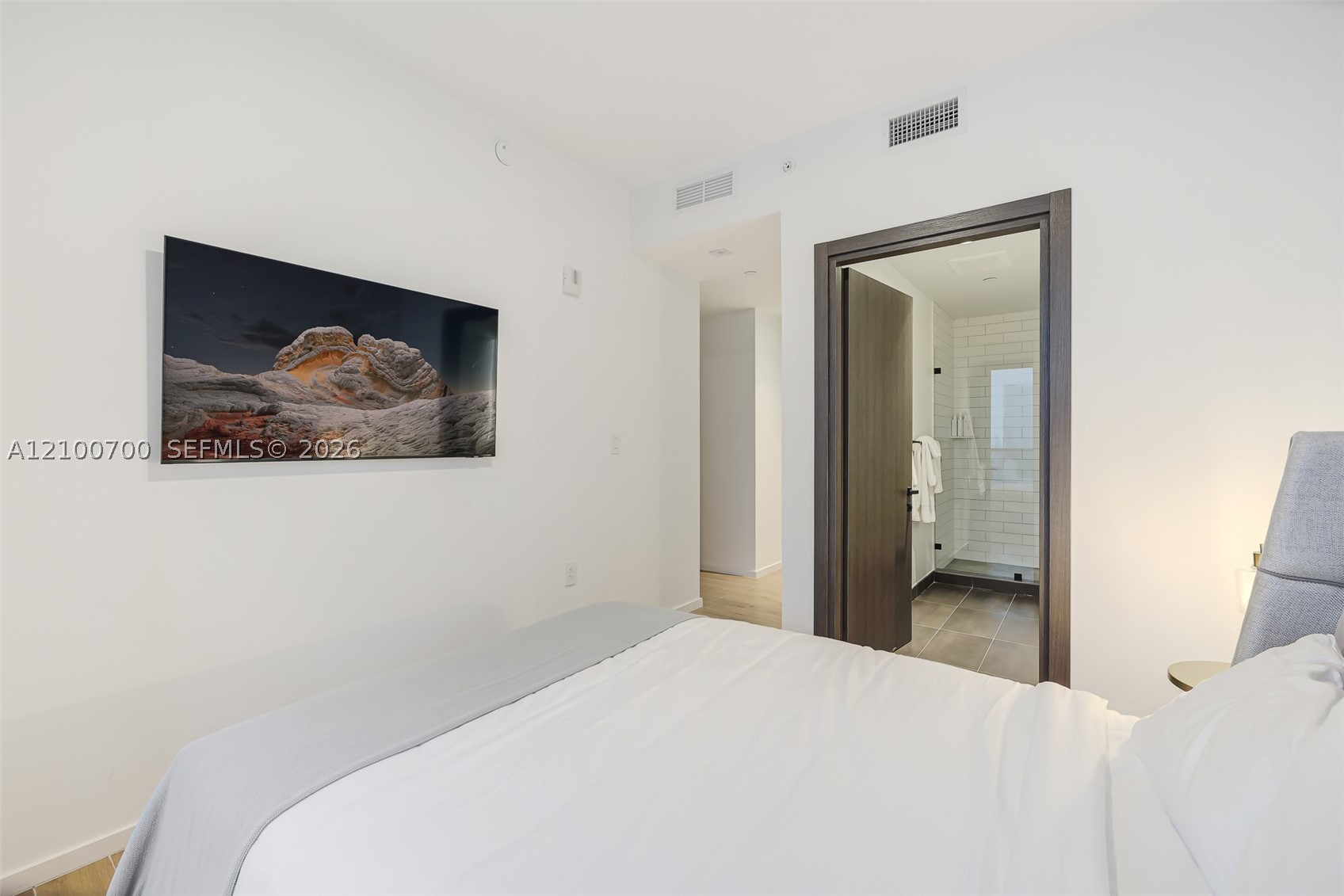 398 NE 5th St #3718-3719, Miami FL 33132