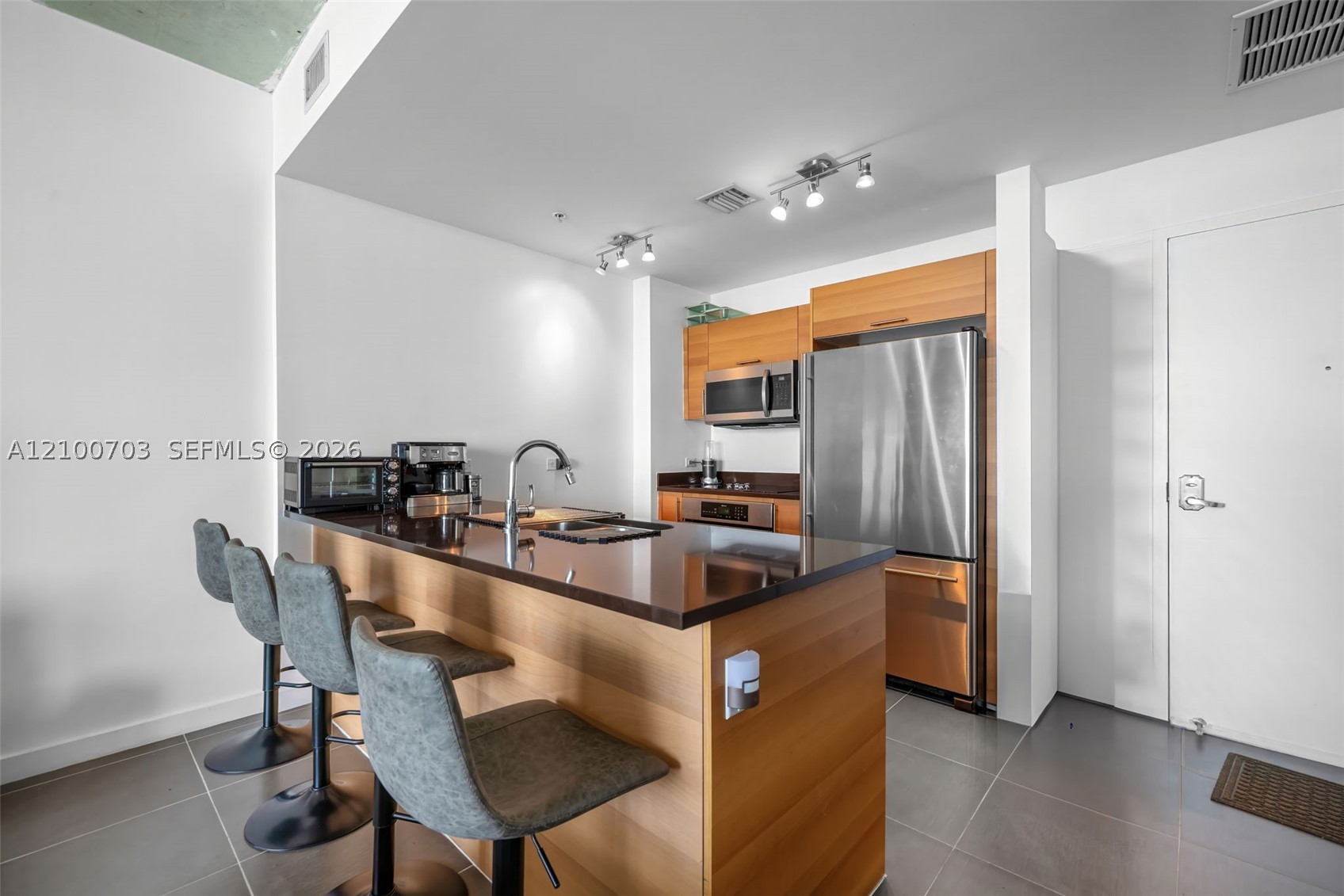 3301 NE 1st Ave #H2711, Miami FL 33137