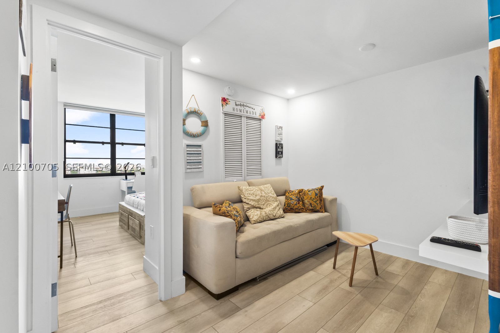 2333 Brickell Ave #1616, Miami FL 33129