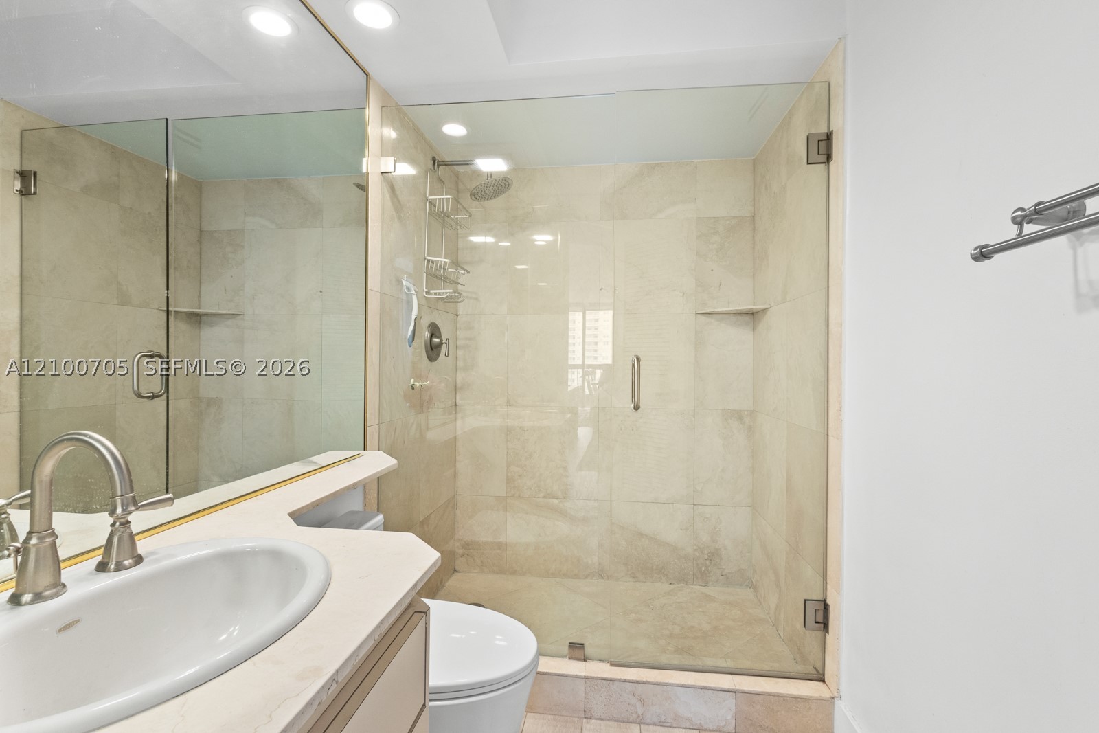 2333 Brickell Ave #1616, Miami FL 33129