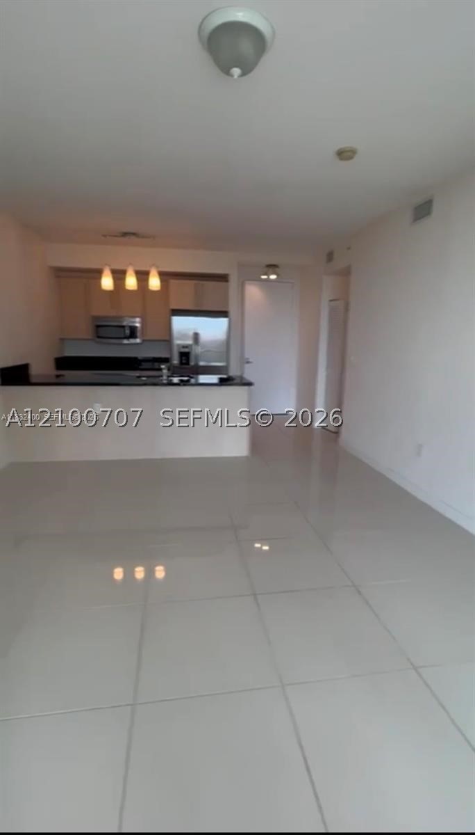 79 SW 12th St #2002-S, Miami FL 33130