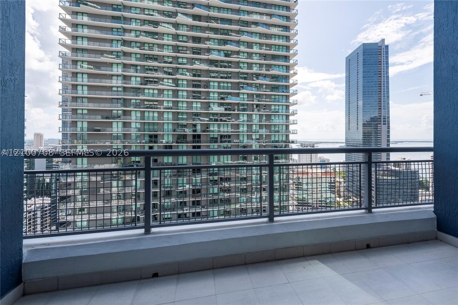 60 SW 13th St #3014, Miami FL 33130