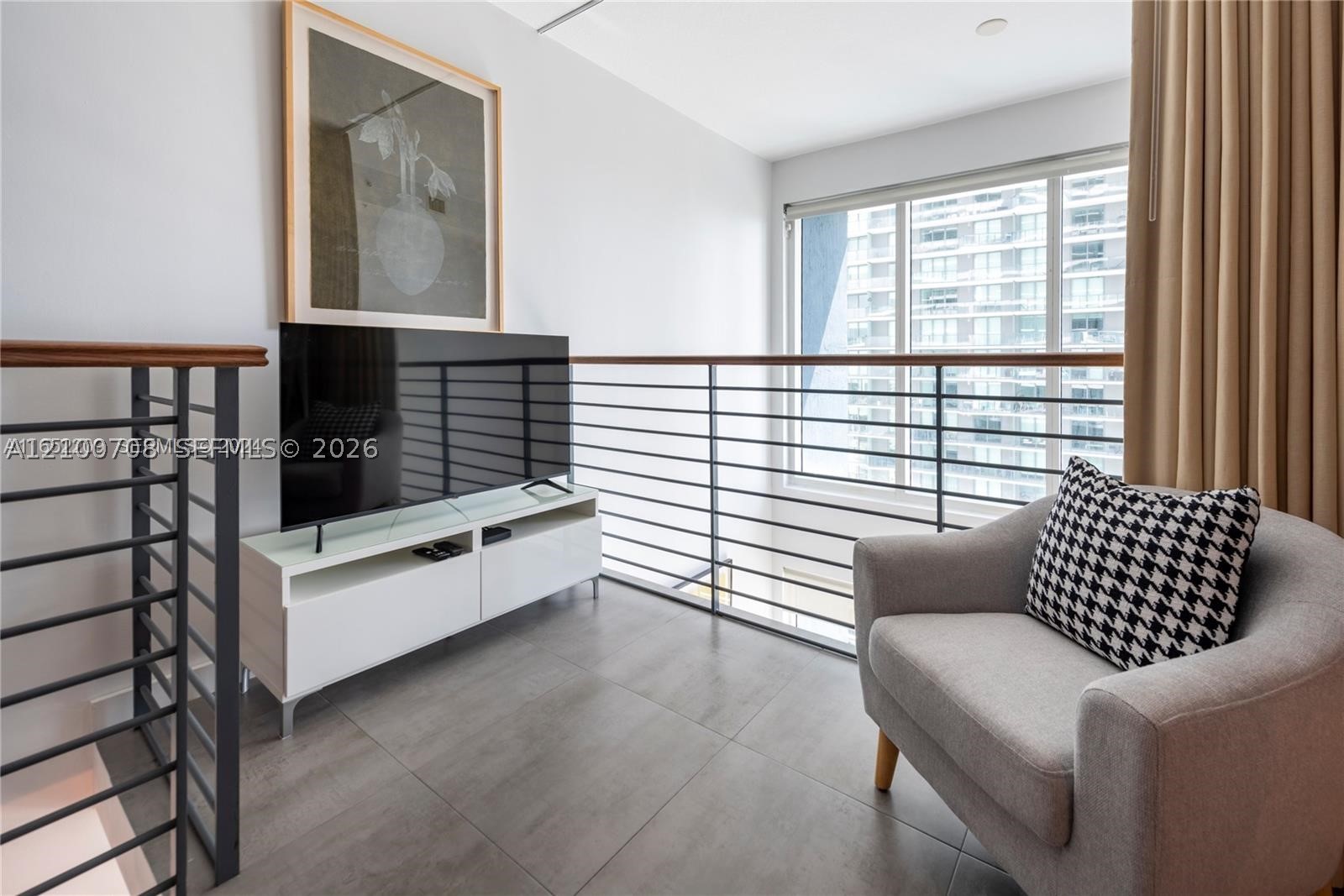 60 SW 13th St #3014, Miami FL 33130
