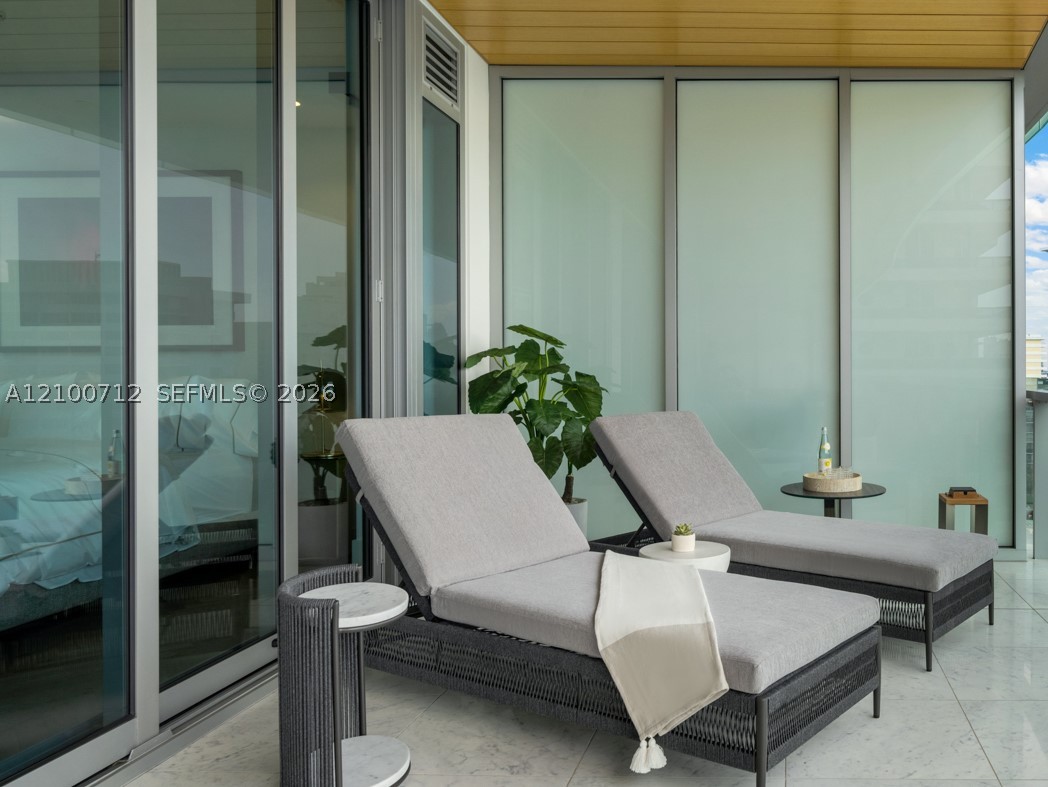 5775 Collins Ave #1005, Miami Beach FL 33140