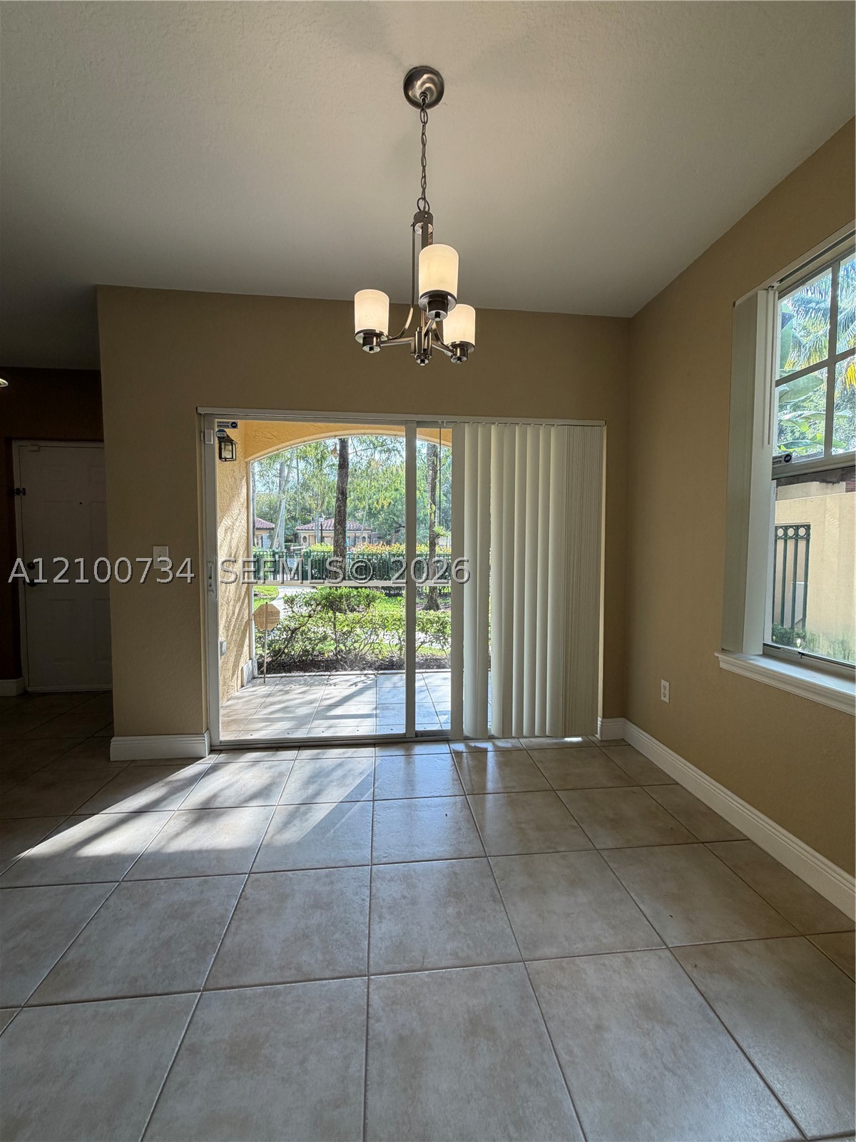 6708 W Sample Rd #6708, Coral Springs FL 33067