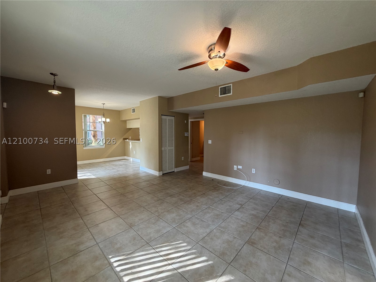 6708 W Sample Rd #6708, Coral Springs FL 33067