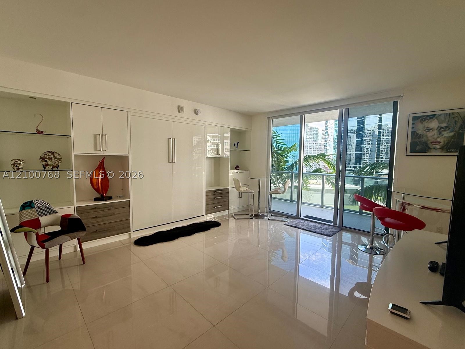 1300 Brickell Bay Dr #1600, Miami FL 33131