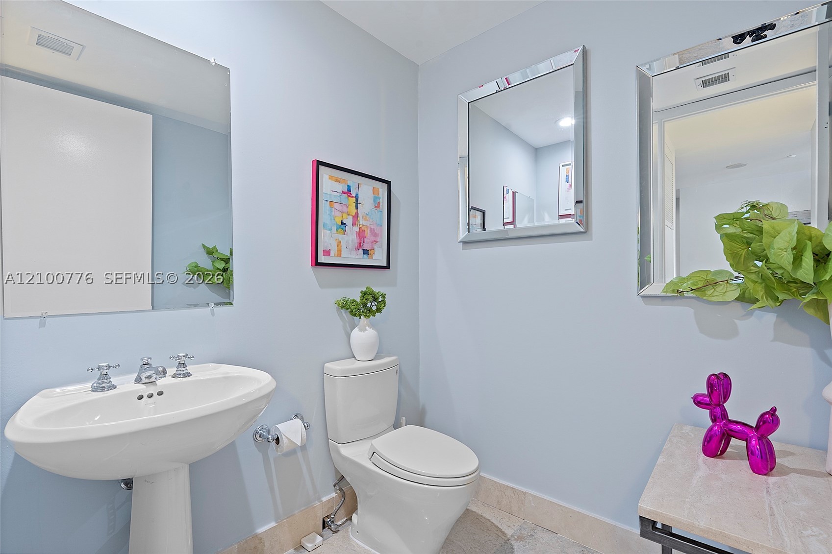 100 S Pointe Dr #506, Miami Beach FL 33139