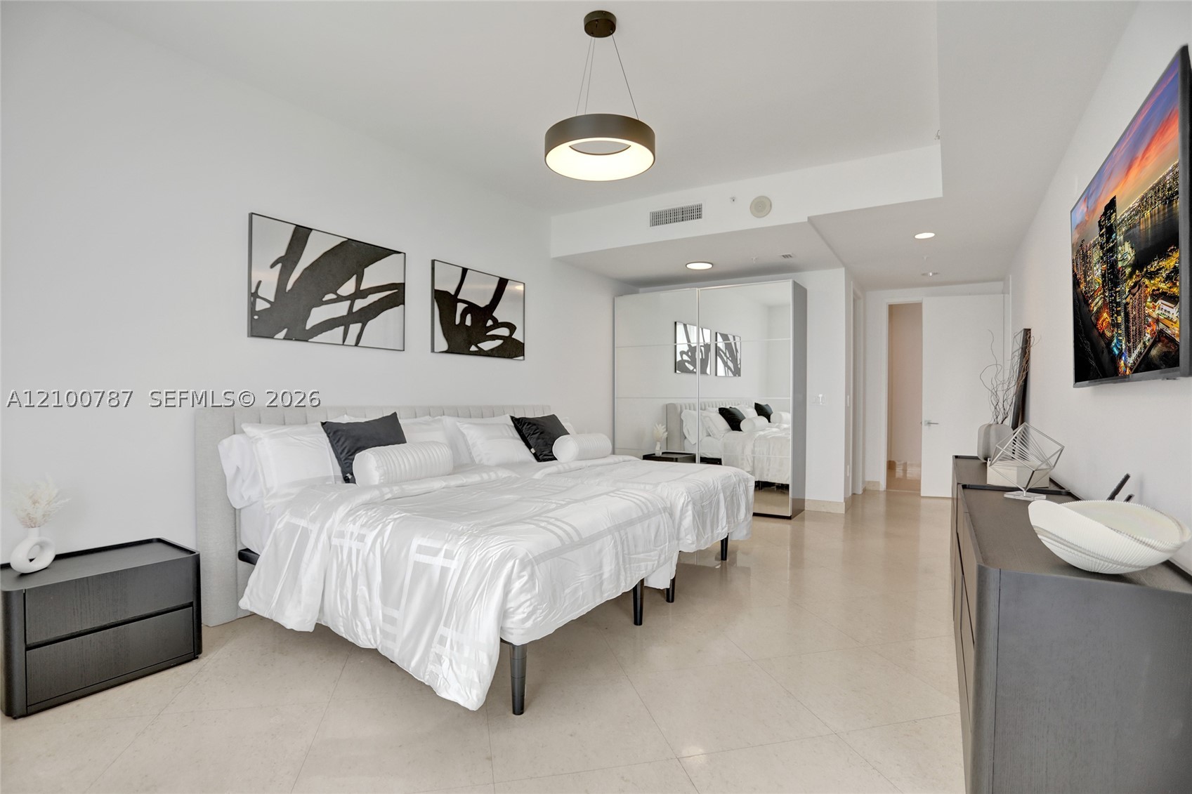 18101 Collins Ave #3504, Sunny Isles Beach FL 33160