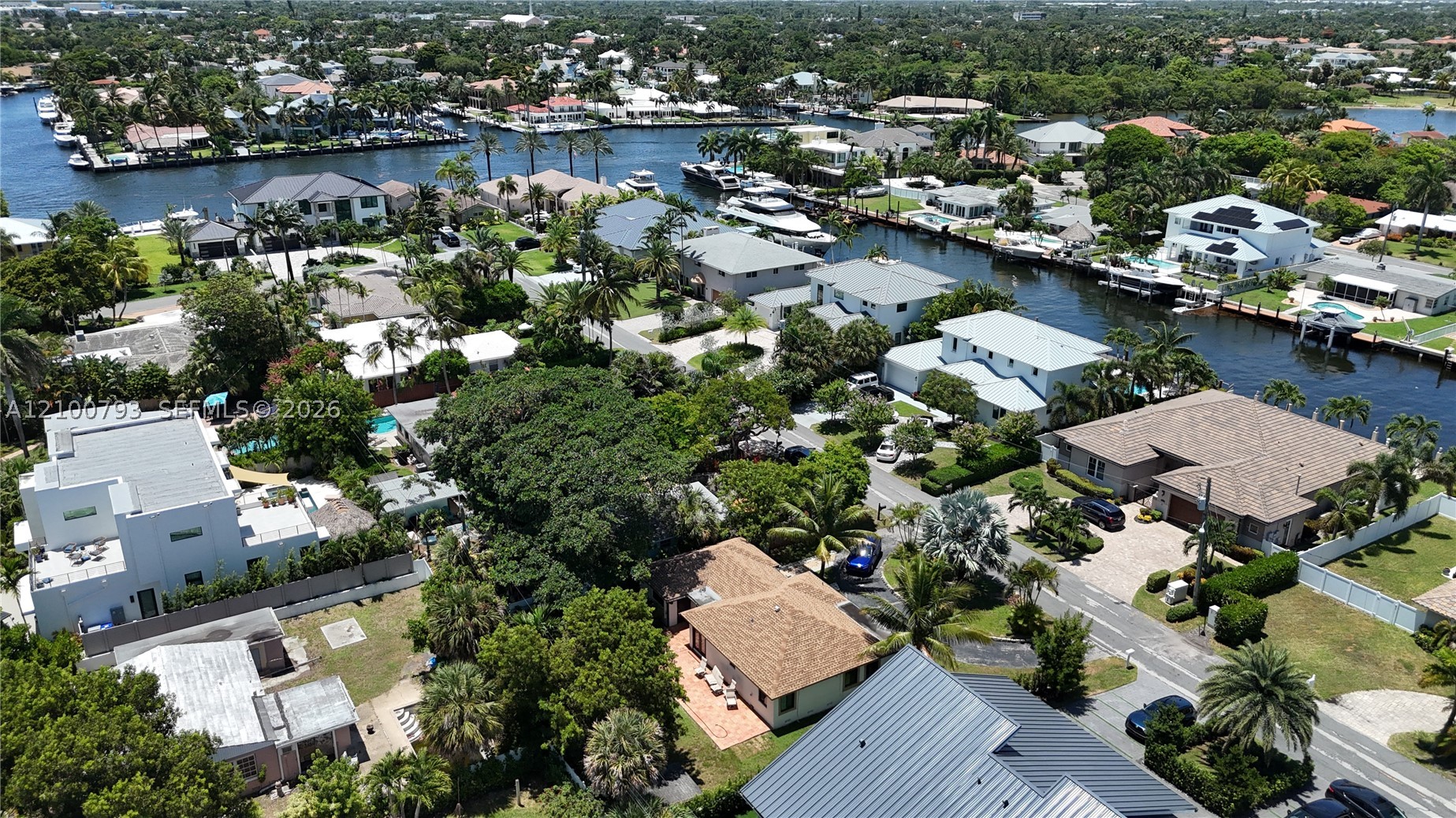 3208 Beacon St, Pompano Beach FL 33062