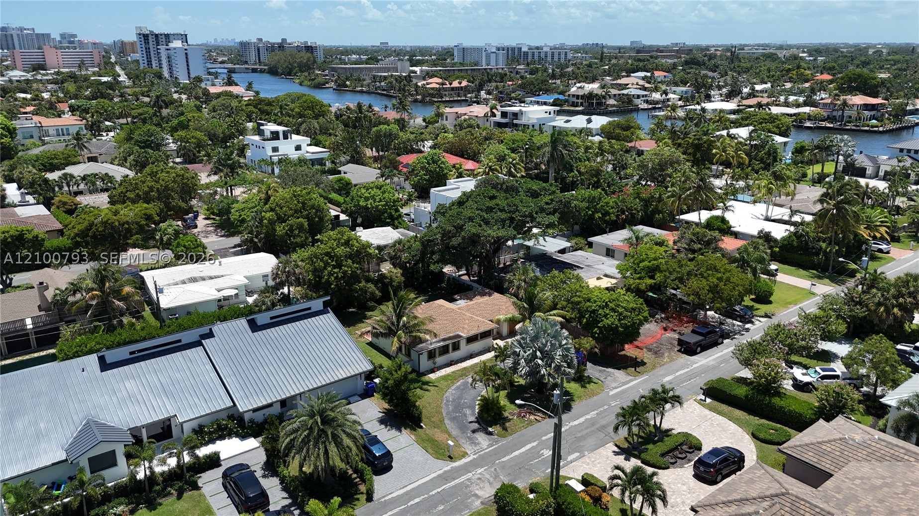 3208 Beacon St, Pompano Beach FL 33062