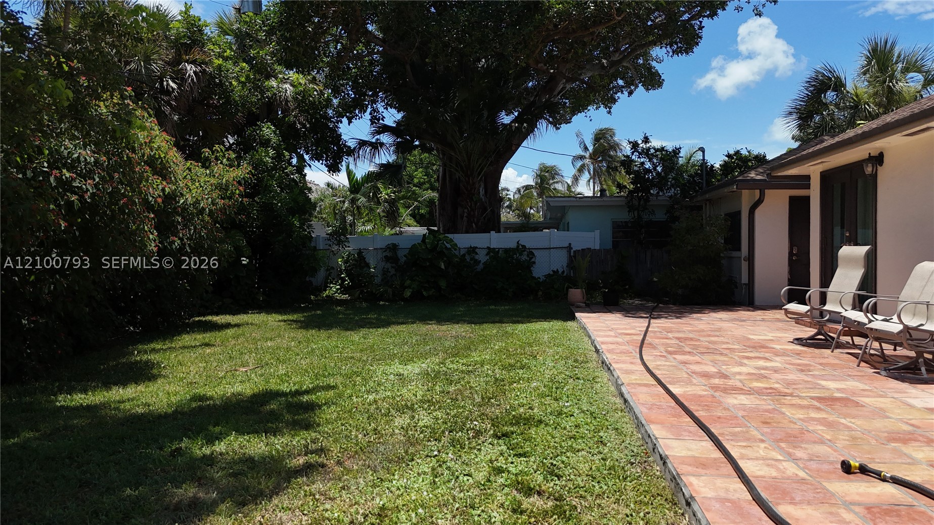 3208 Beacon St, Pompano Beach FL 33062