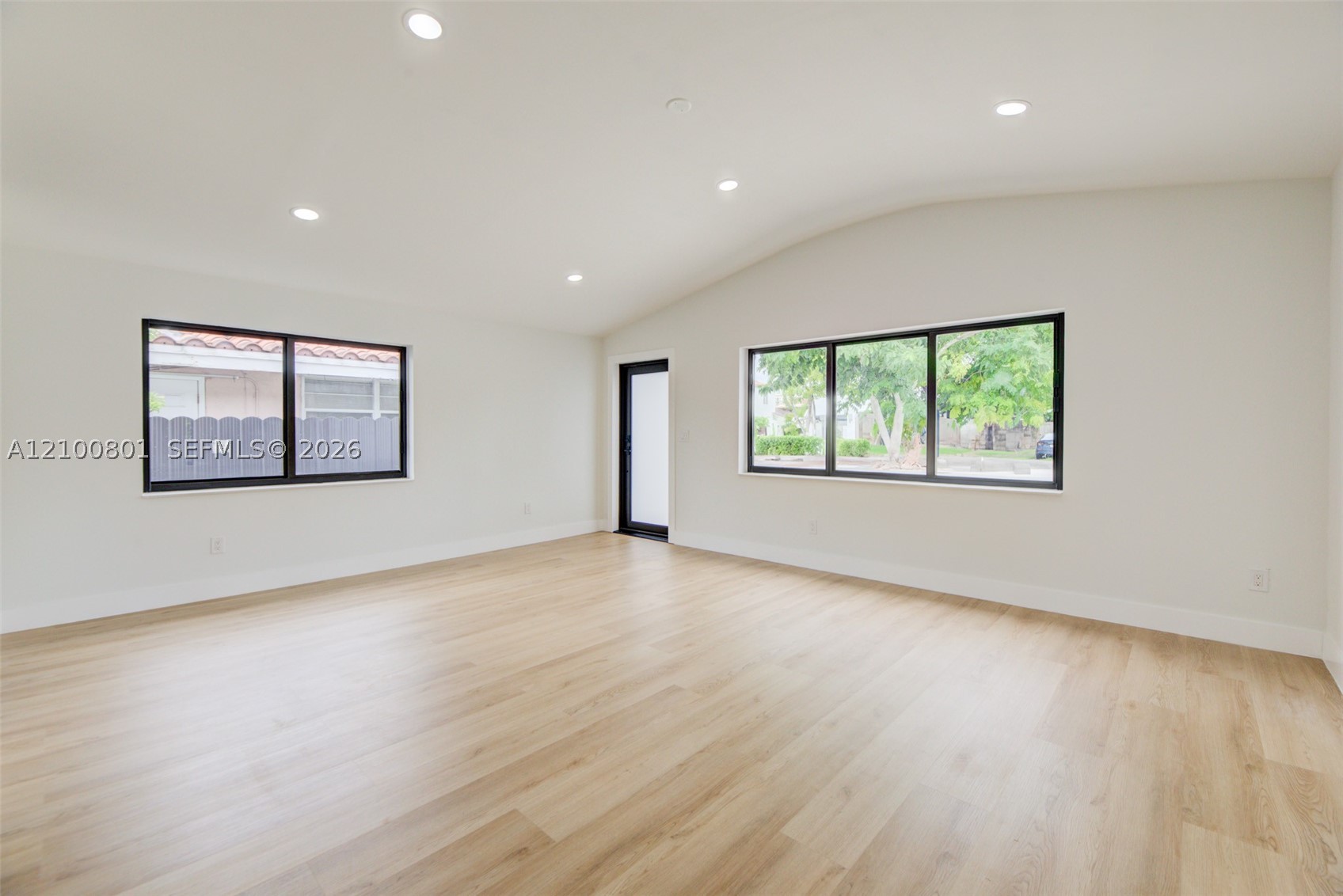 3416 SW 16th St, Miami FL 33145
