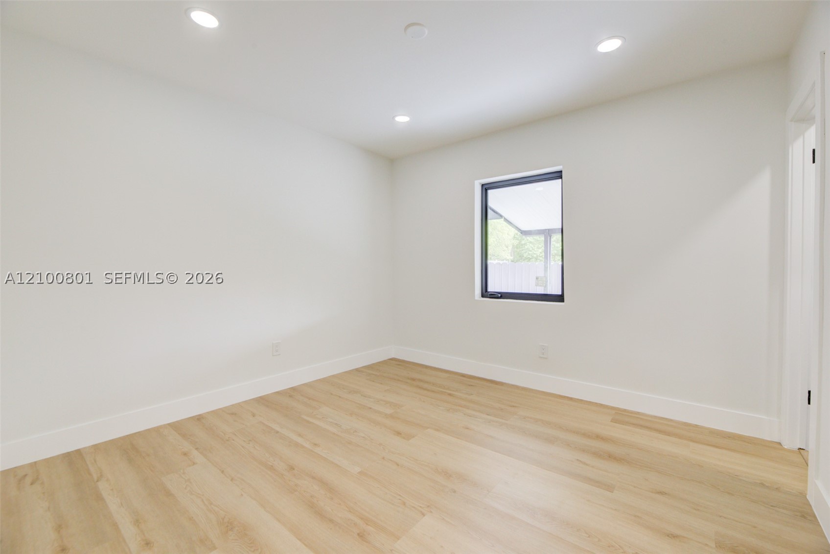 3416 SW 16th St, Miami FL 33145
