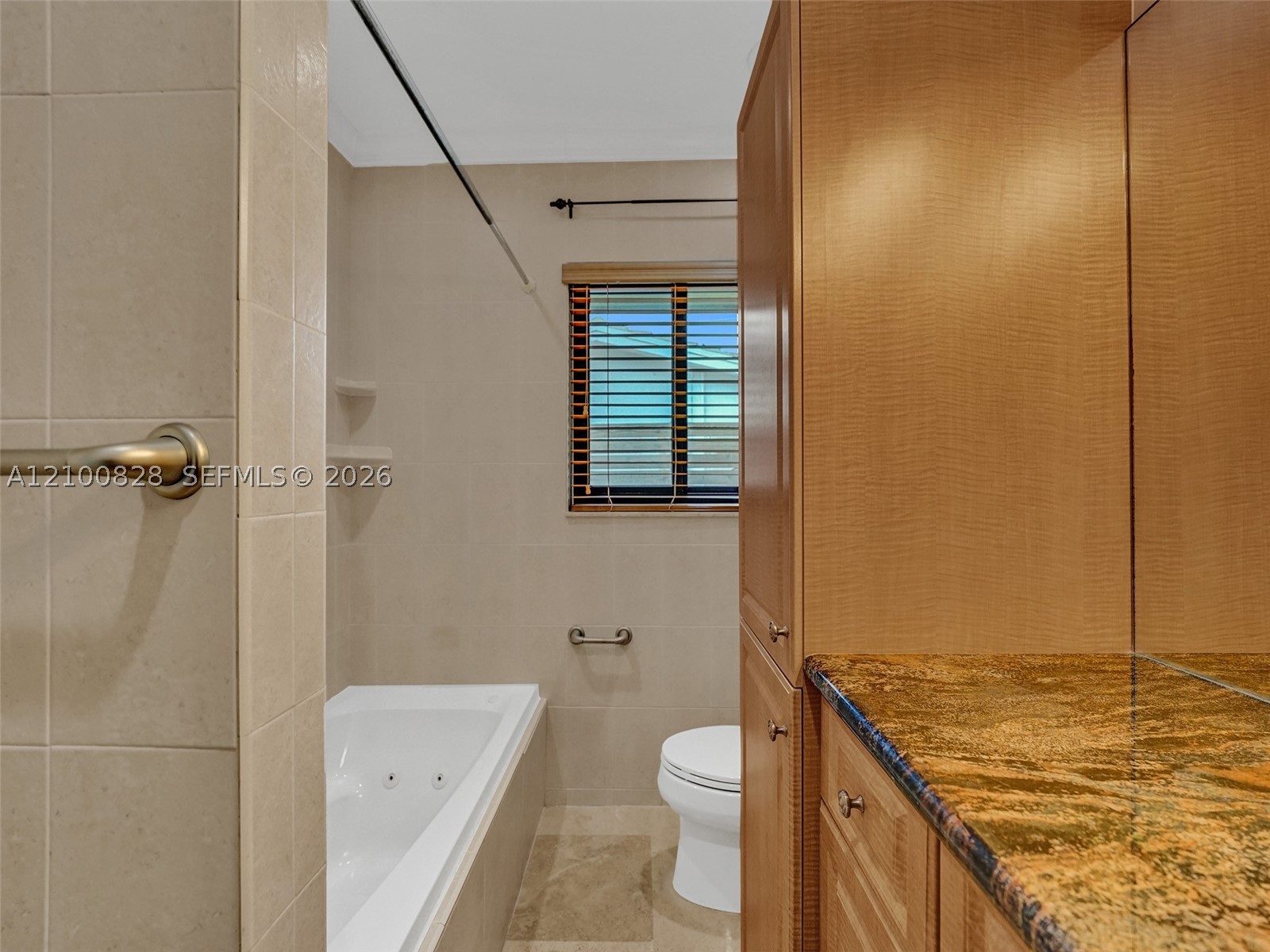 2756 NE 33rd St, Fort Lauderdale FL 33306