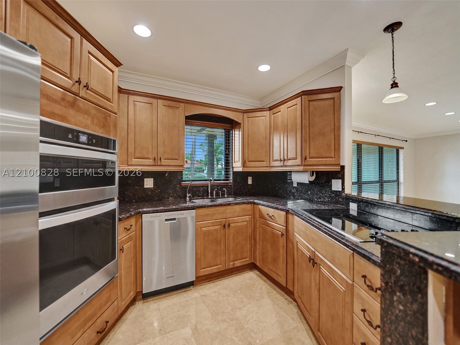 2756 NE 33rd St, Fort Lauderdale FL 33306
