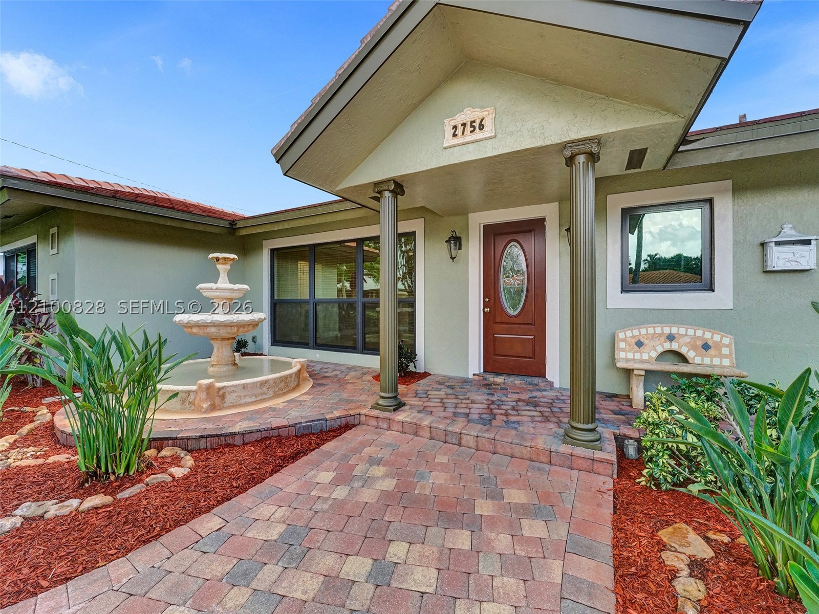 2756 NE 33rd St, Fort Lauderdale FL 33306