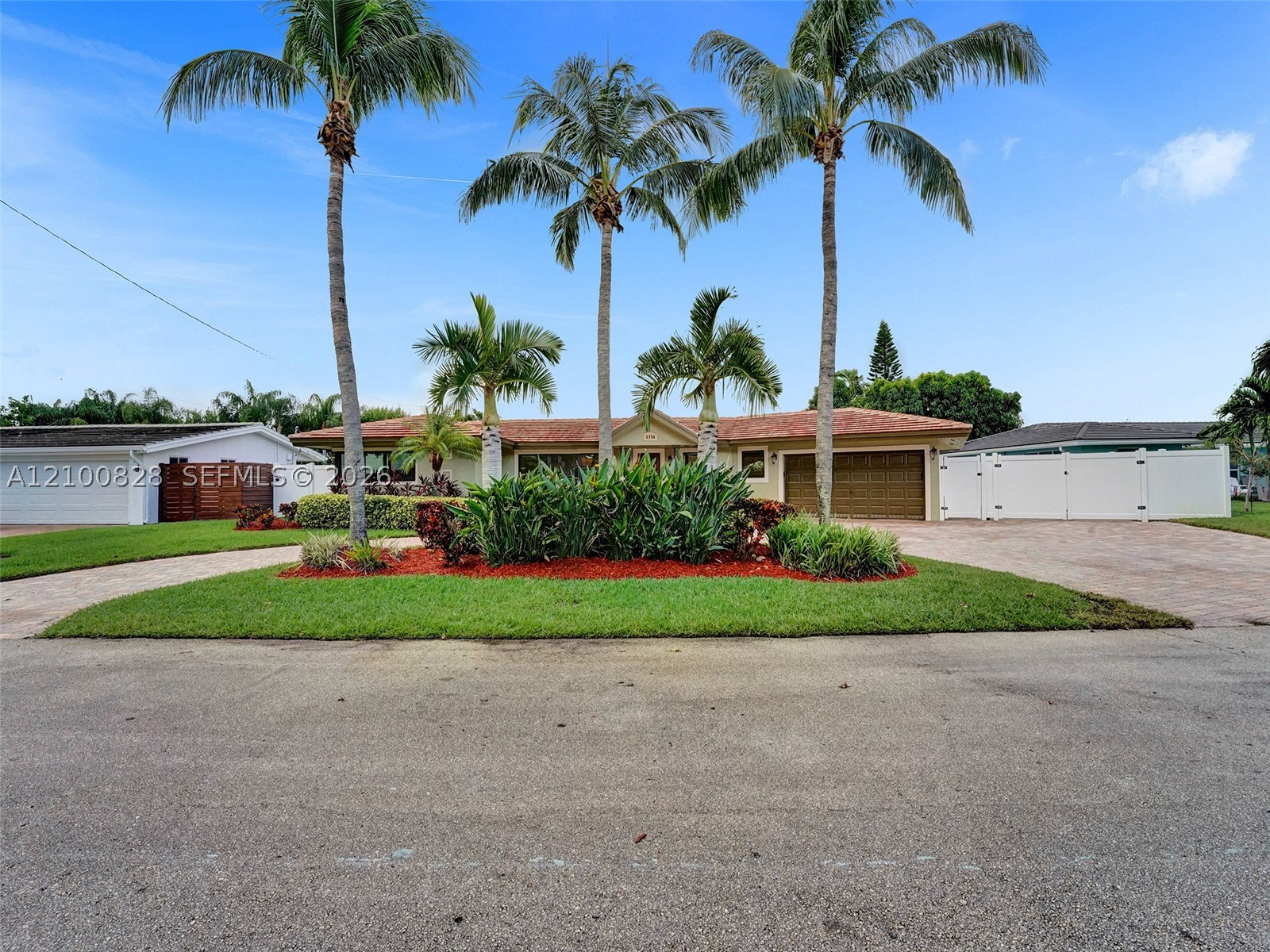 2756 NE 33rd St, Fort Lauderdale FL 33306