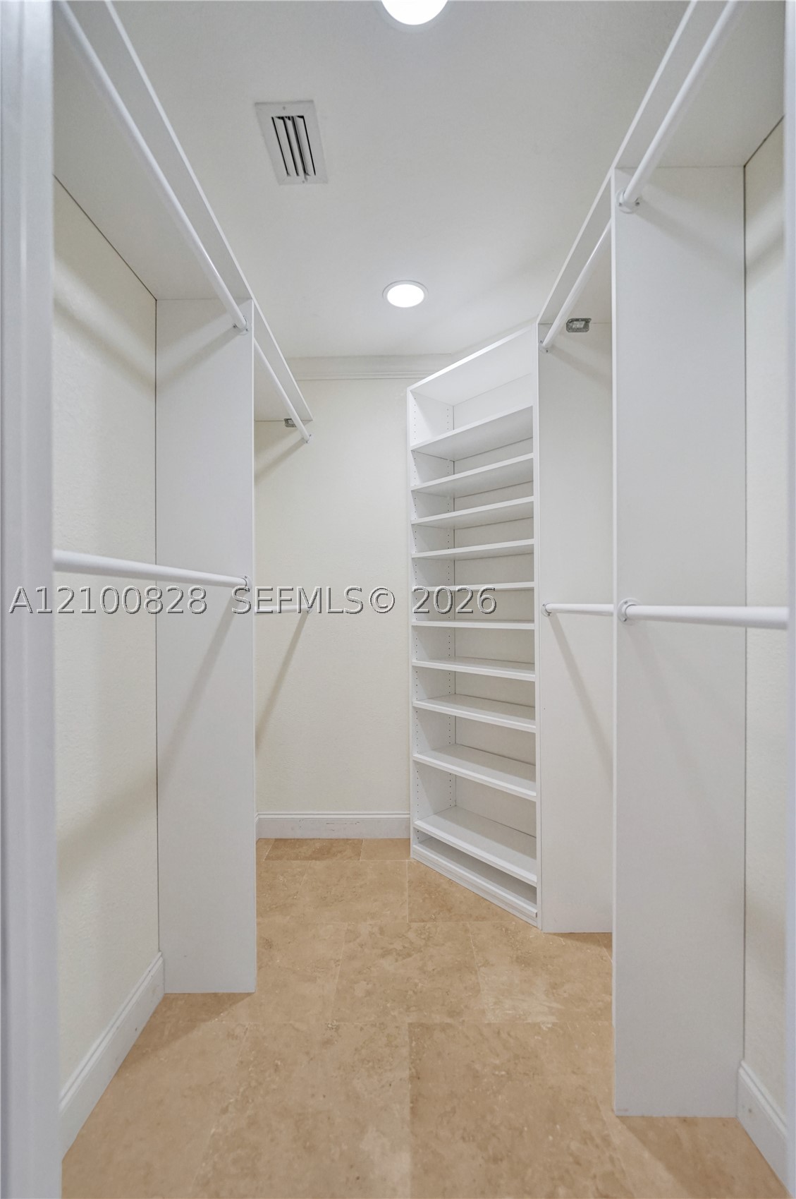 2756 NE 33rd St, Fort Lauderdale FL 33306