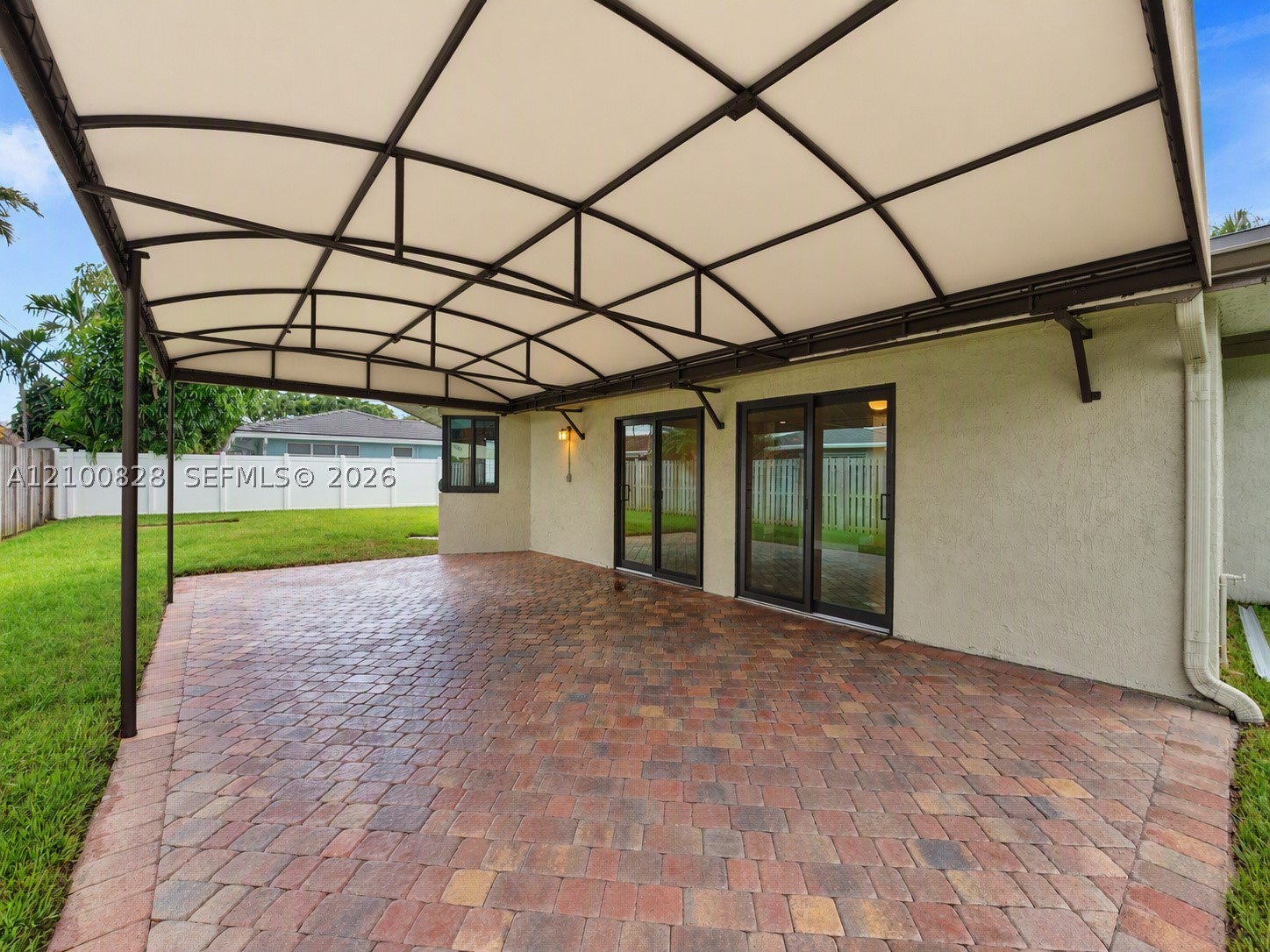 2756 NE 33rd St, Fort Lauderdale FL 33306