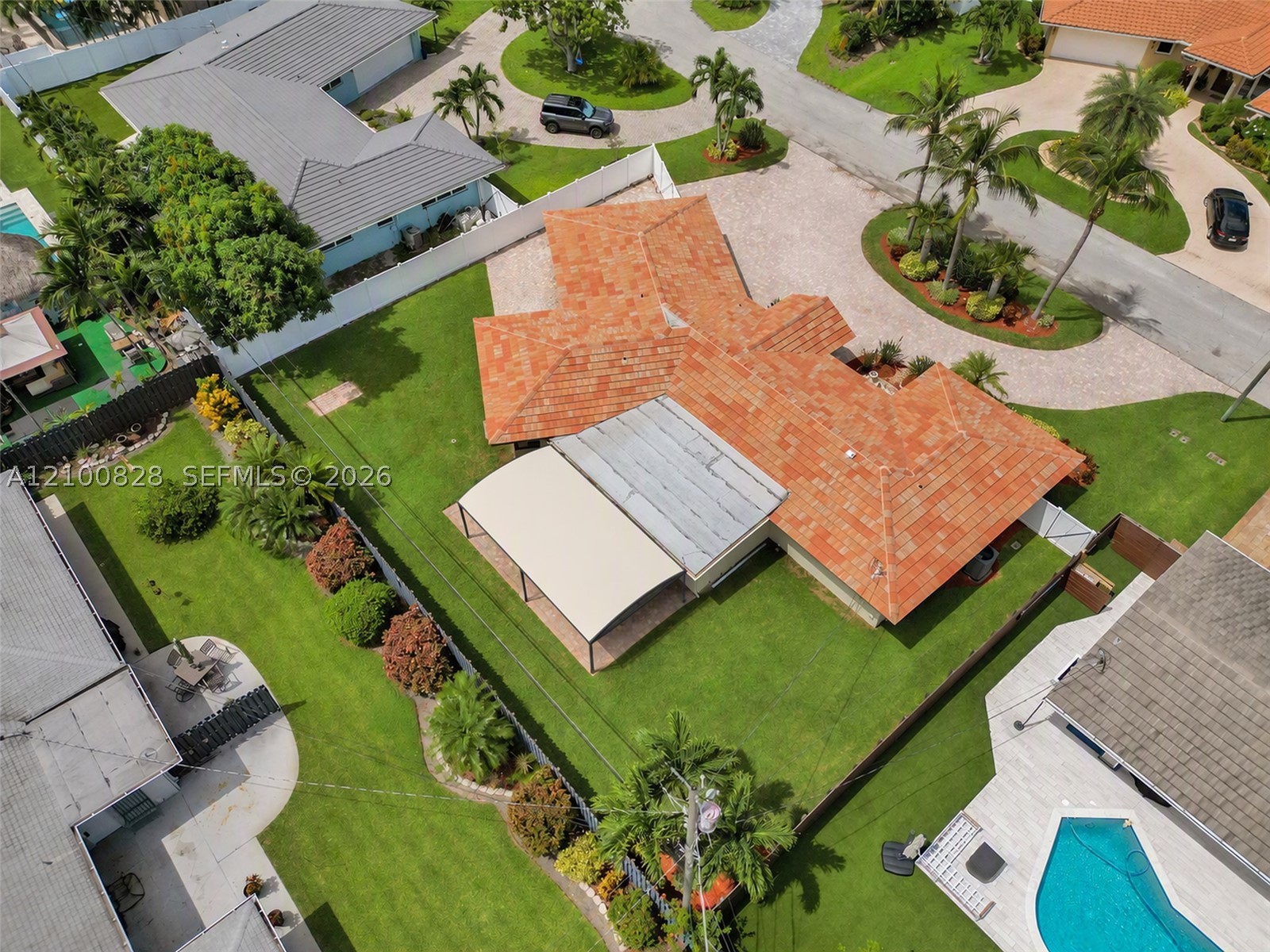 2756 NE 33rd St, Fort Lauderdale FL 33306