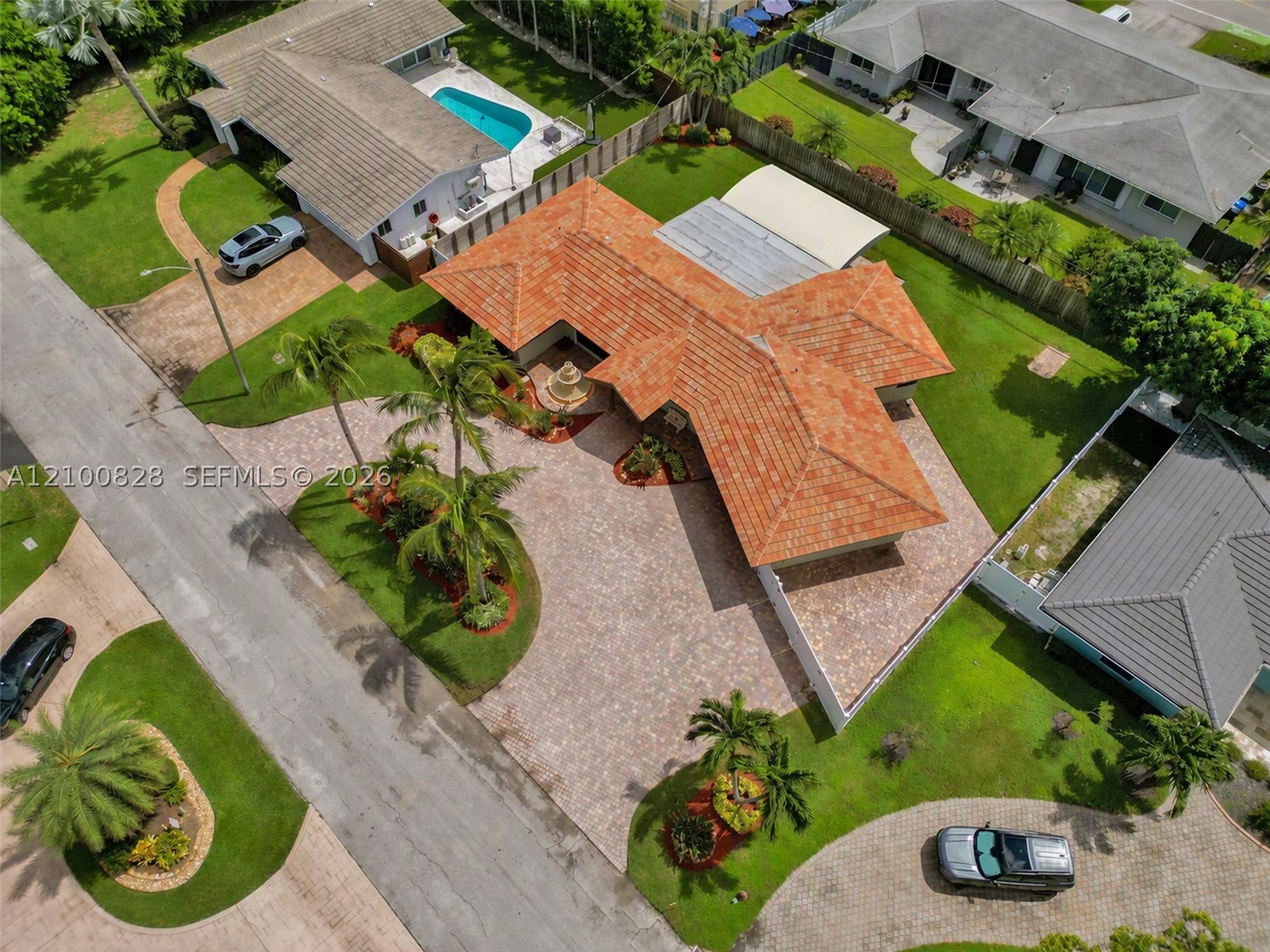 2756 NE 33rd St, Fort Lauderdale FL 33306