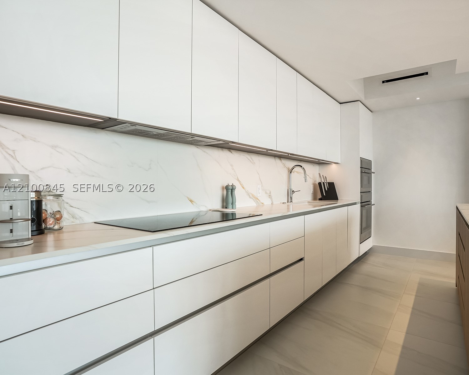 407 N Riverside Dr #504, Pompano Beach FL 33062