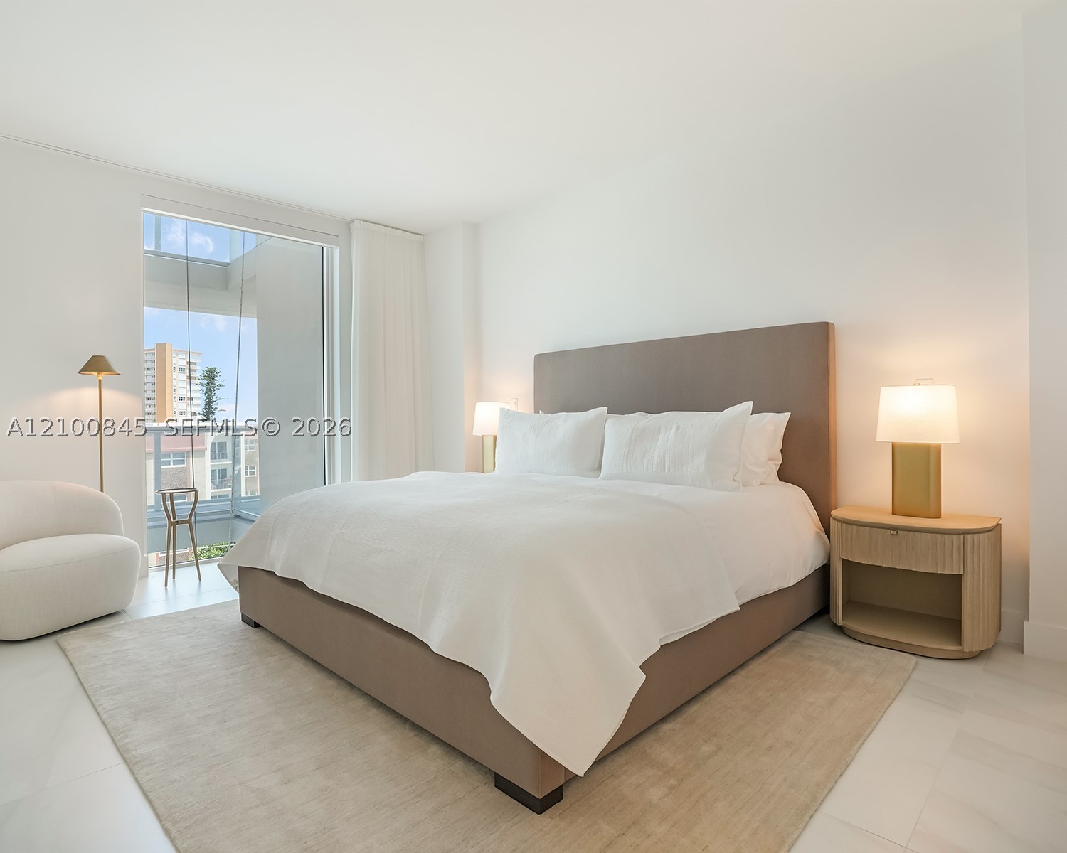 407 N Riverside Dr #504, Pompano Beach FL 33062