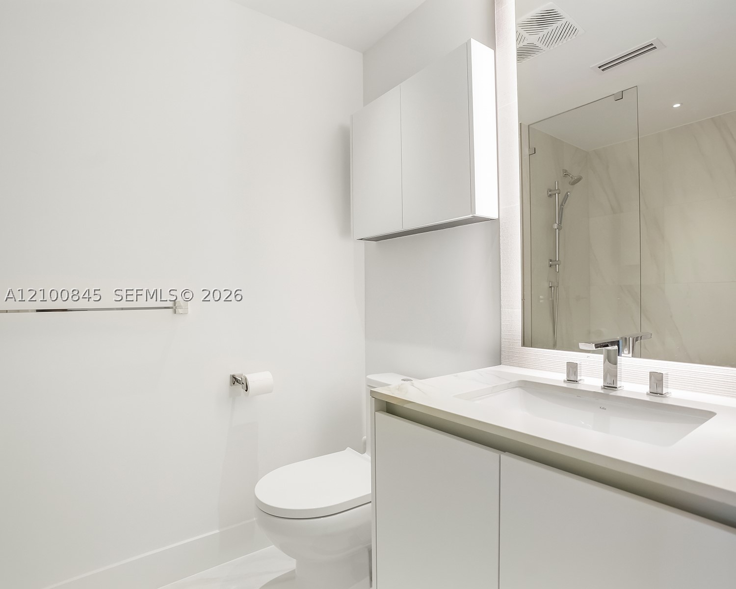 407 N Riverside Dr #504, Pompano Beach FL 33062