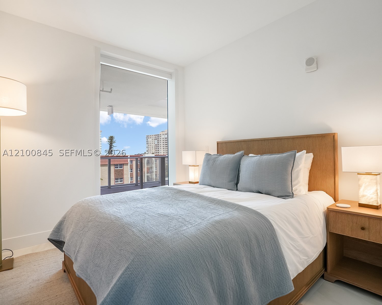 407 N Riverside Dr #504, Pompano Beach FL 33062