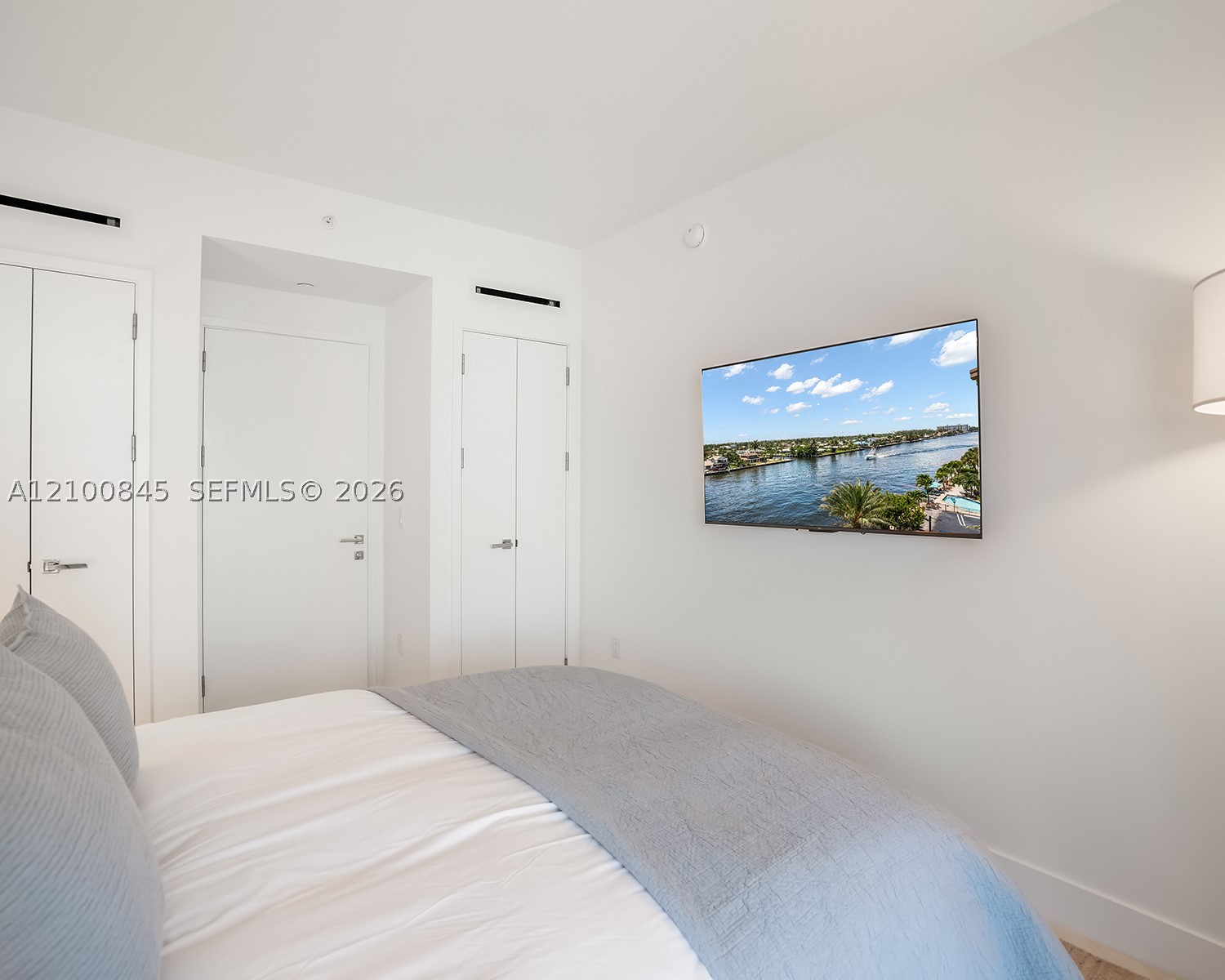 407 N Riverside Dr #504, Pompano Beach FL 33062