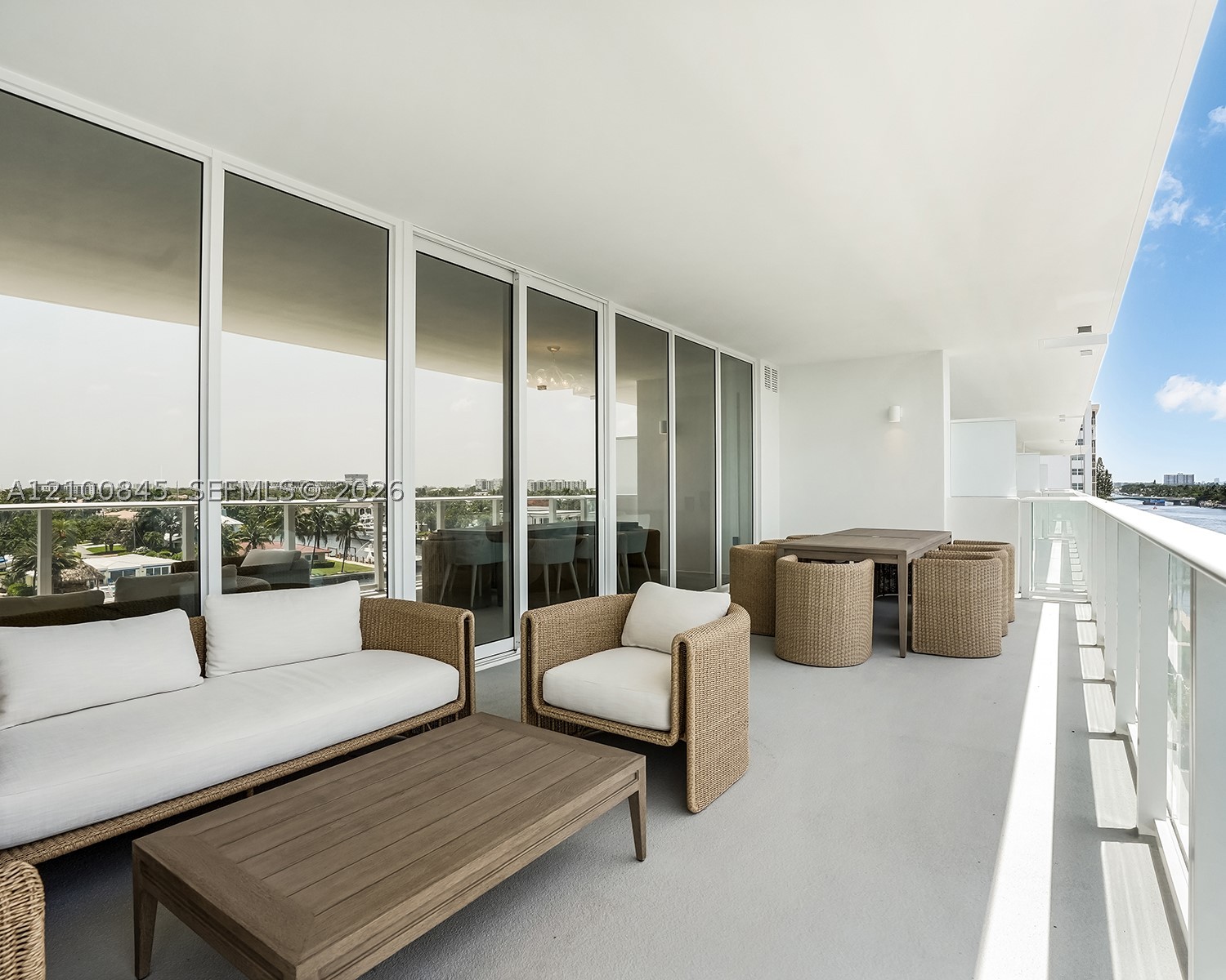 407 N Riverside Dr #504, Pompano Beach FL 33062