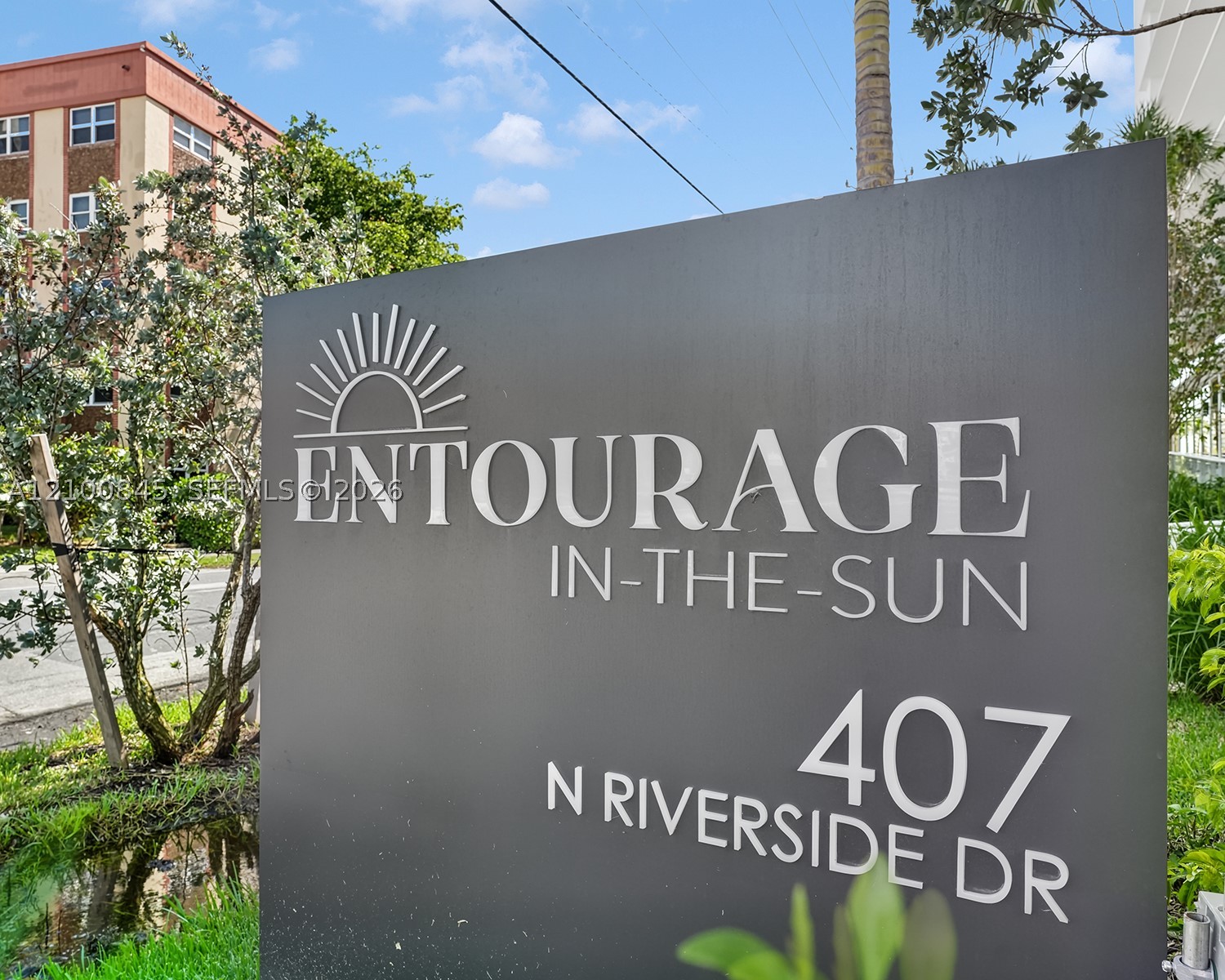 407 N Riverside Dr #504, Pompano Beach FL 33062