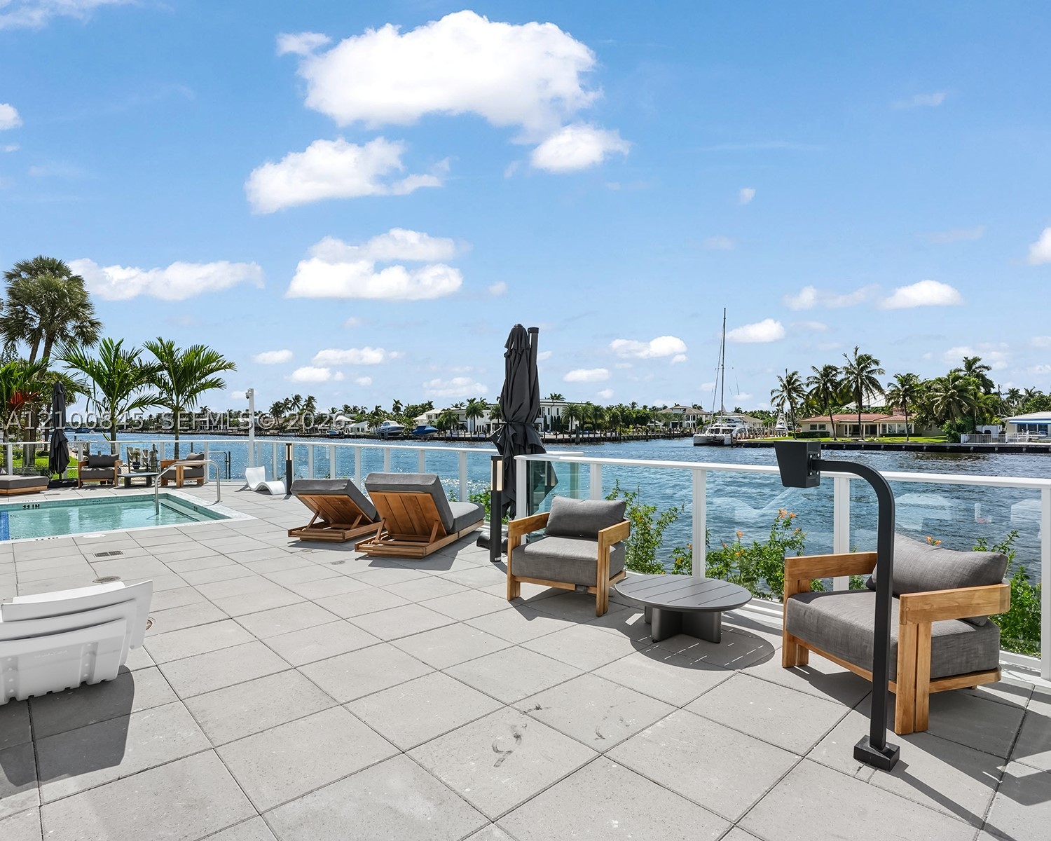 407 N Riverside Dr #504, Pompano Beach FL 33062