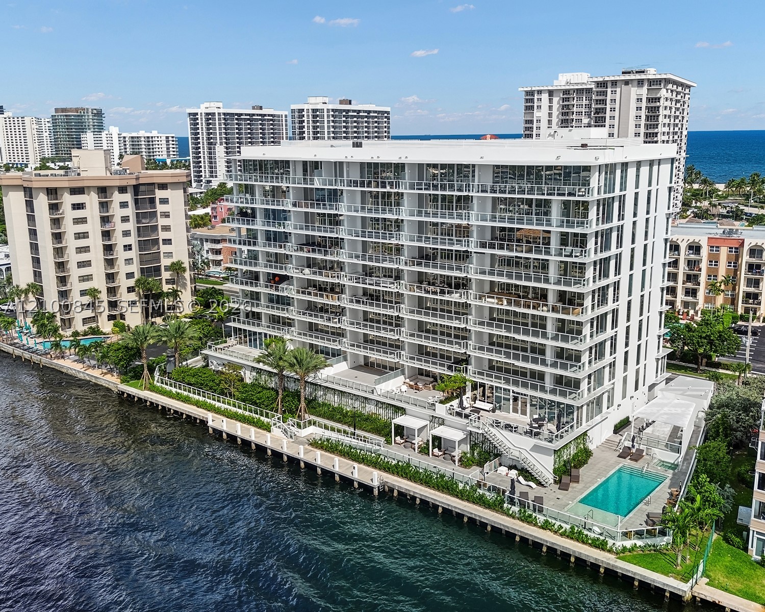 407 N Riverside Dr #504, Pompano Beach FL 33062
