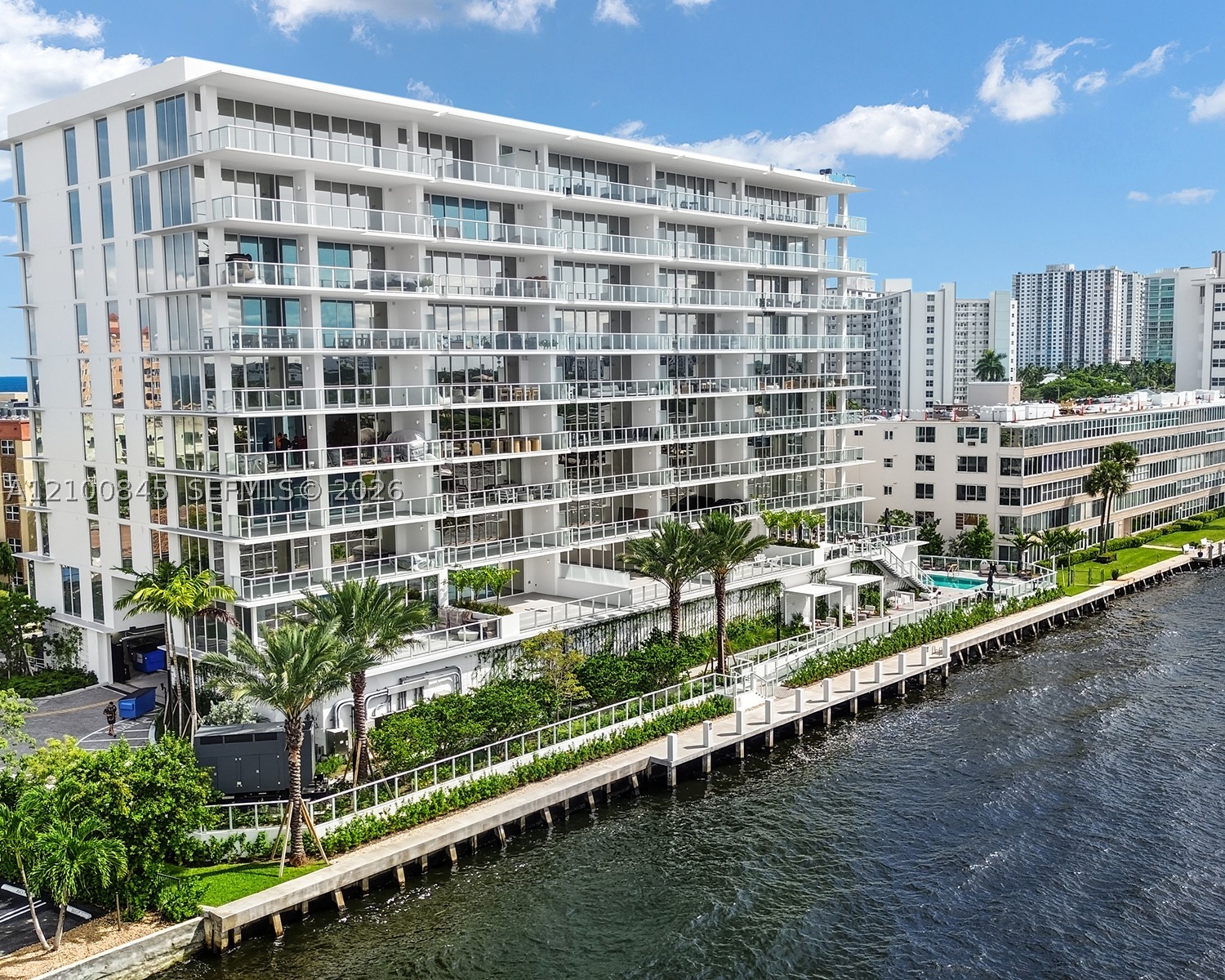 407 N Riverside Dr #504, Pompano Beach FL 33062