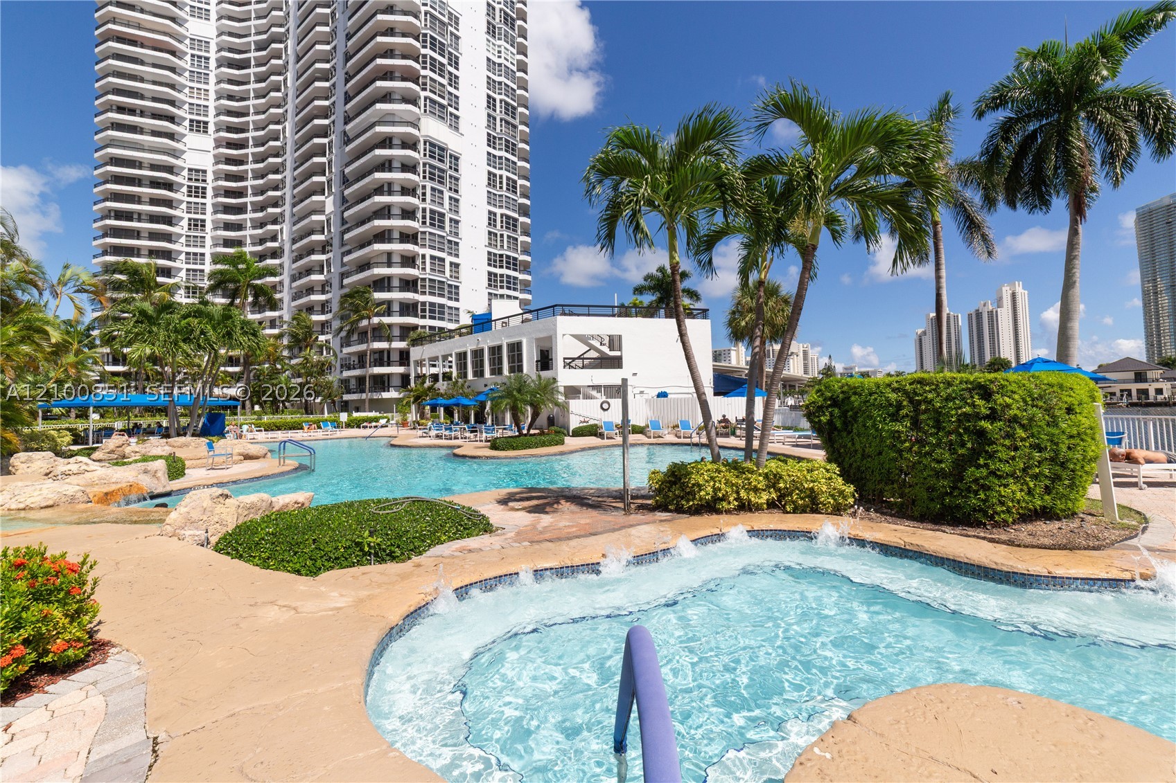 19195 NE 36th Ct #802, Aventura FL 33180