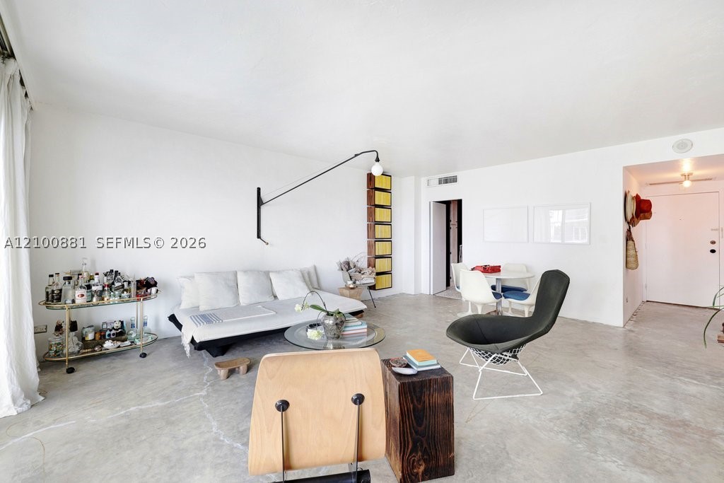 2451 Brickell Ave #6C, Miami FL 33129