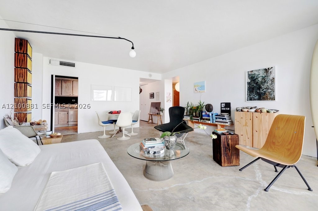 2451 Brickell Ave #6C, Miami FL 33129