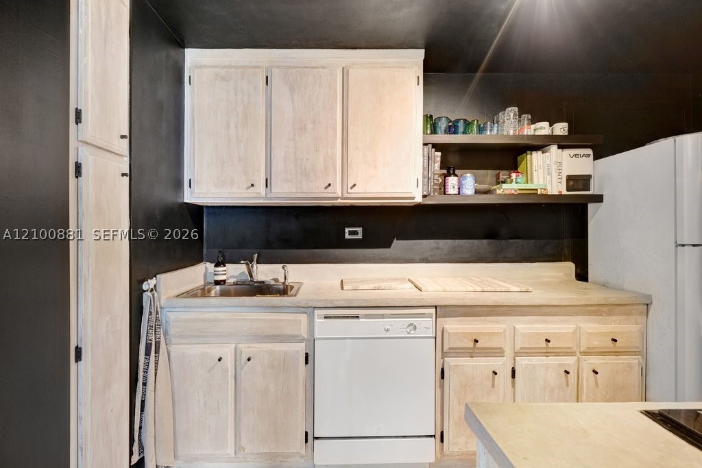 2451 Brickell Ave #6C, Miami FL 33129