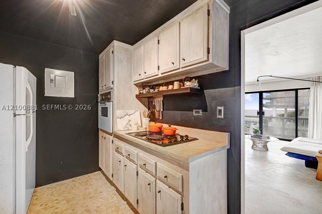 2451 Brickell Ave #6C, Miami FL 33129