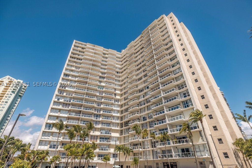 2451 Brickell Ave #6C, Miami FL 33129