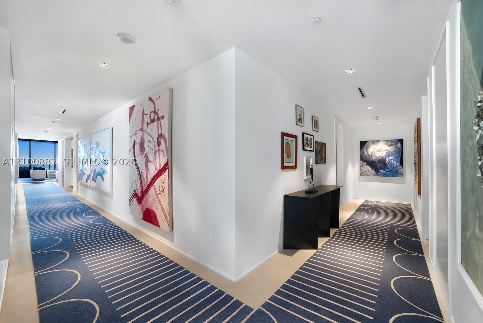 1000 Biscayne Blvd #3302, Miami FL 33132