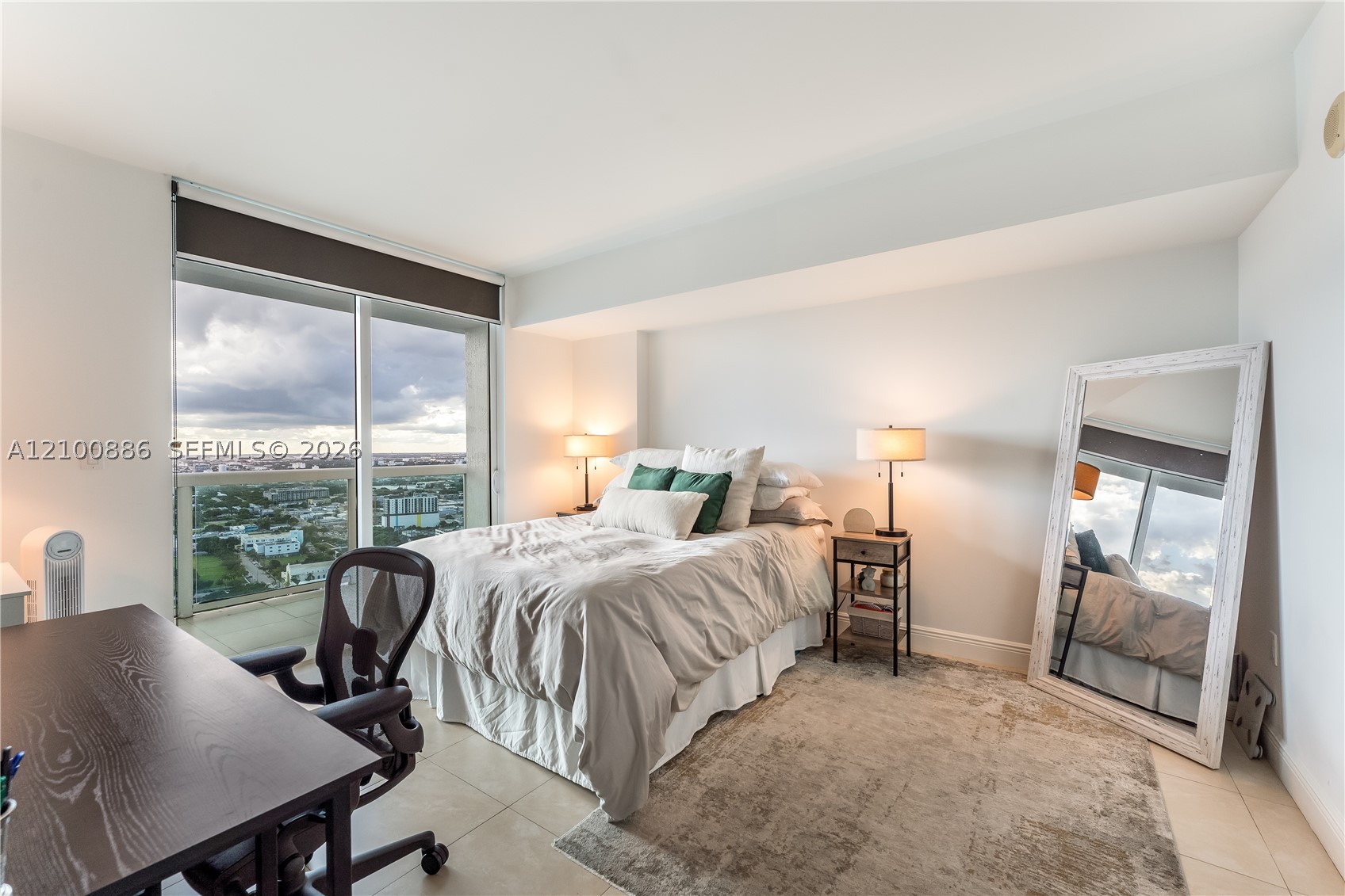 1800 N Bayshore Dr #4006, Miami FL 33132