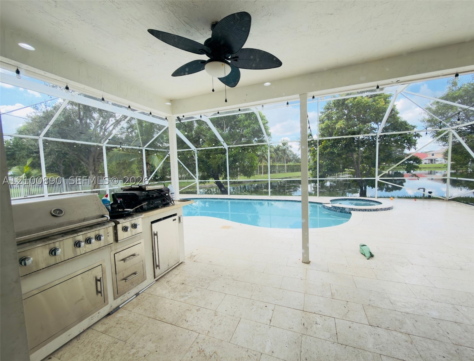 12966 NW 18th Ct, Pembroke Pines FL 33028