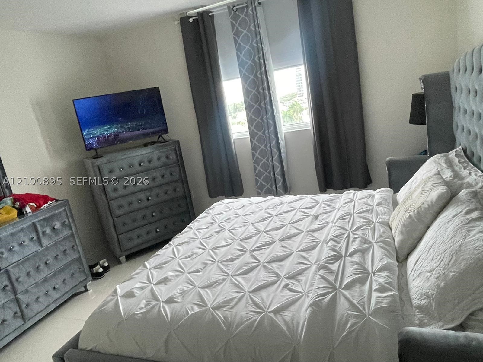 1861 NW South River Dr #1109, Miami FL 33125