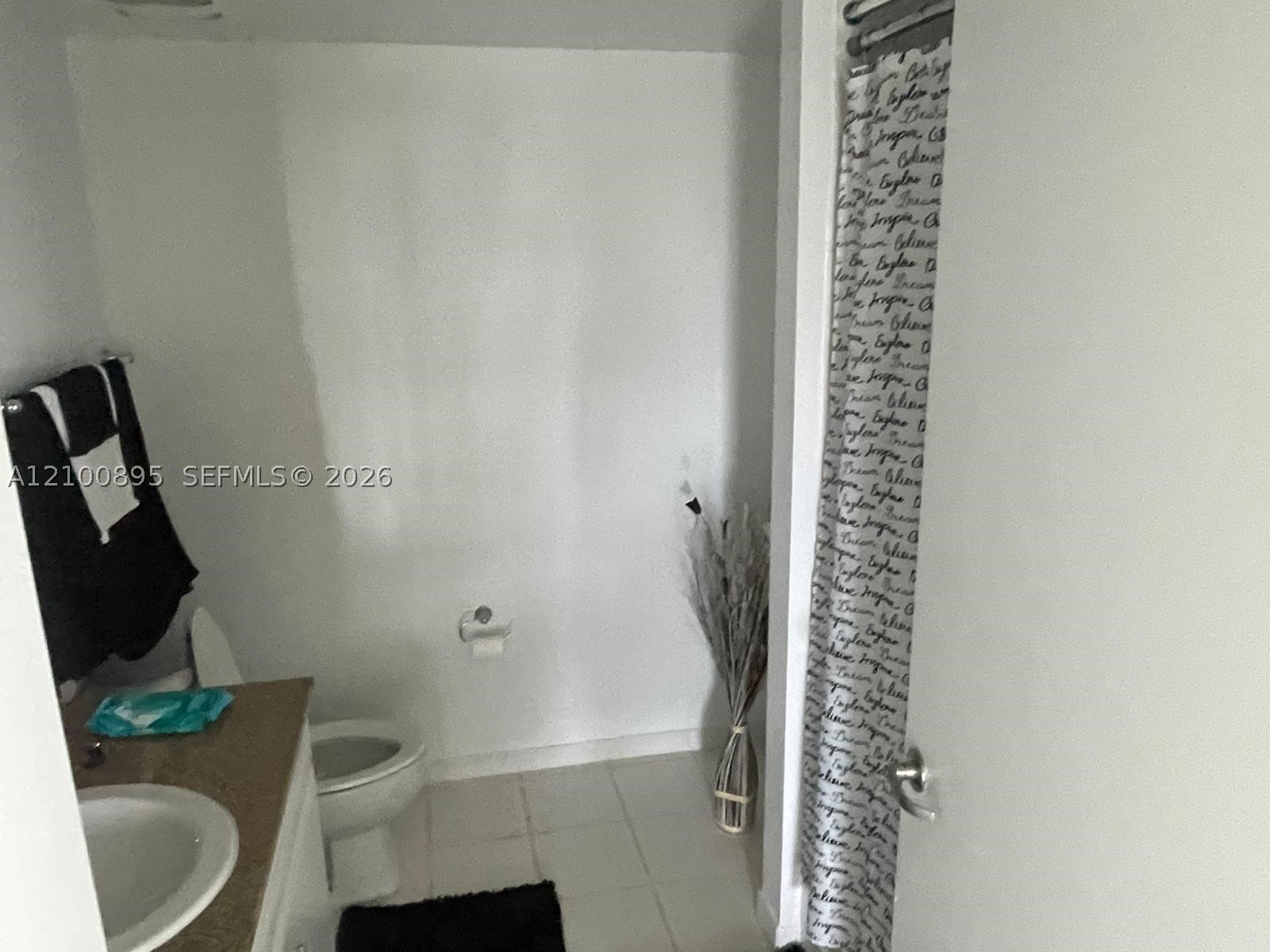 1861 NW South River Dr #1109, Miami FL 33125