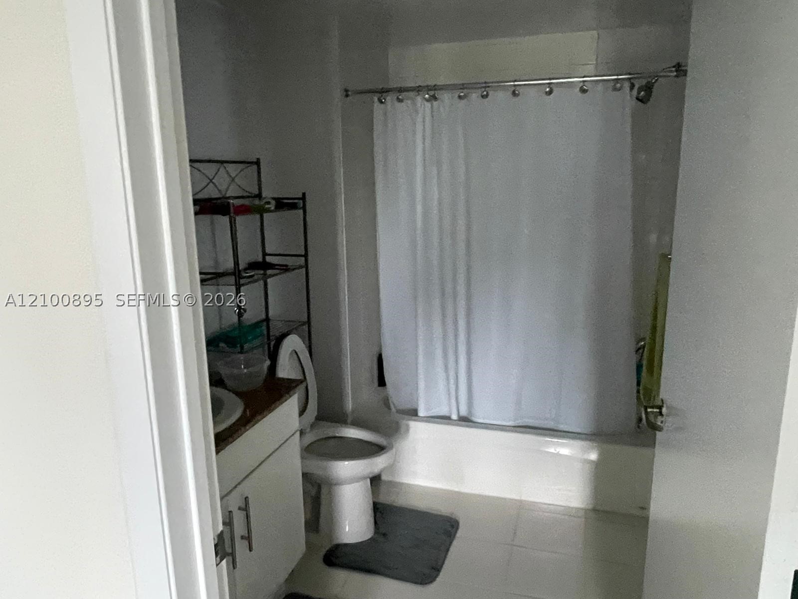 1861 NW South River Dr #1109, Miami FL 33125